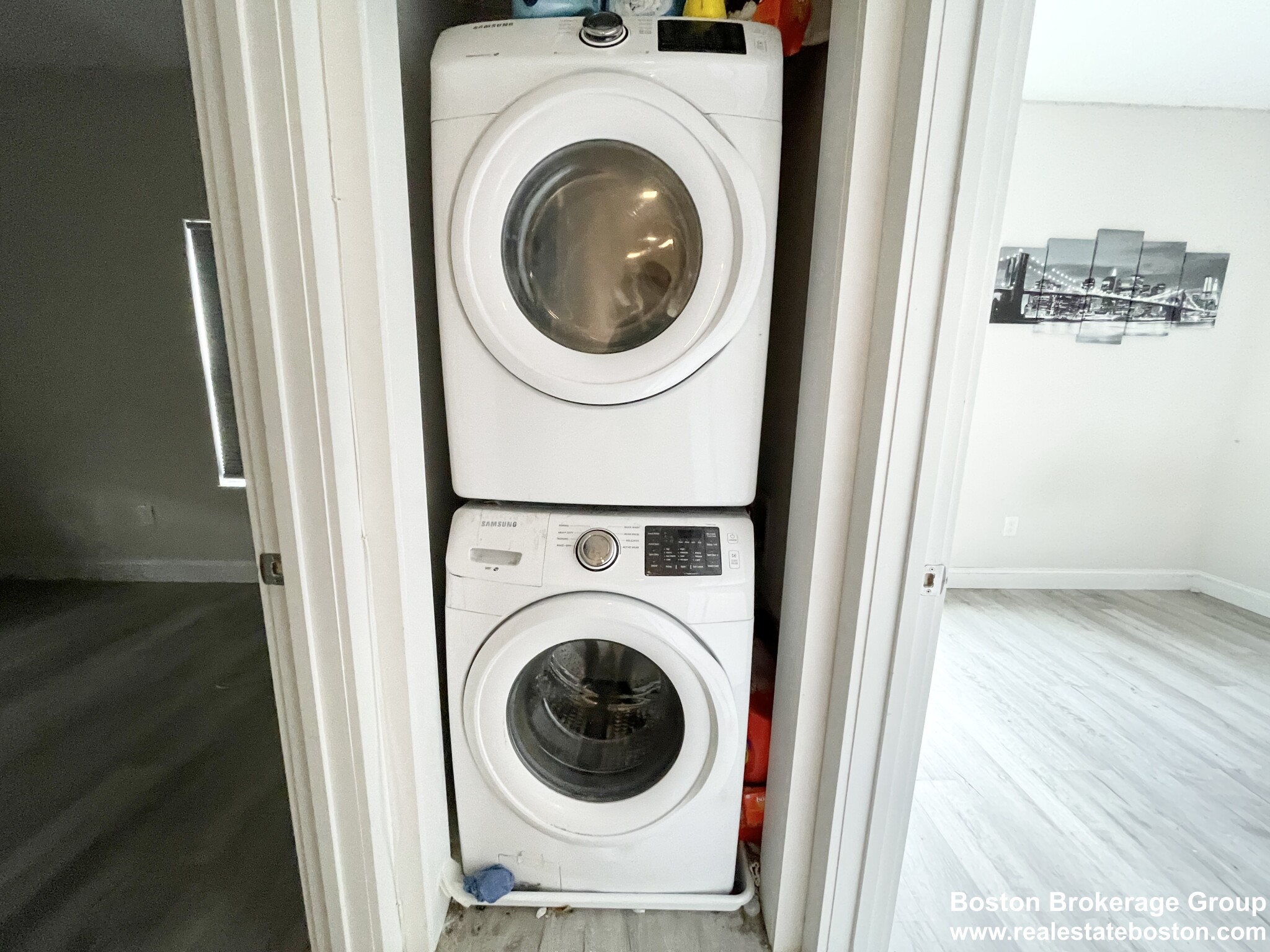 113 Hillside St, Mission Hill