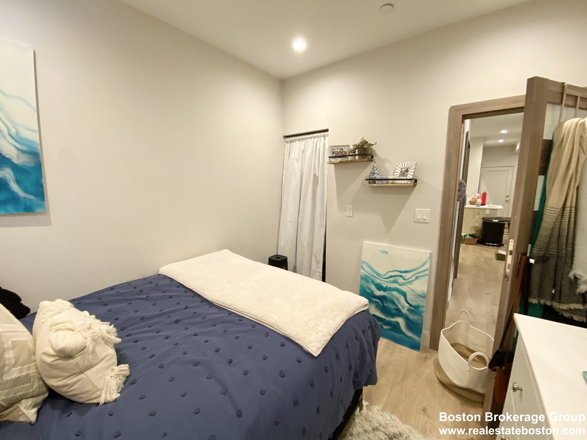 118 Buttonwood St, Dorchester