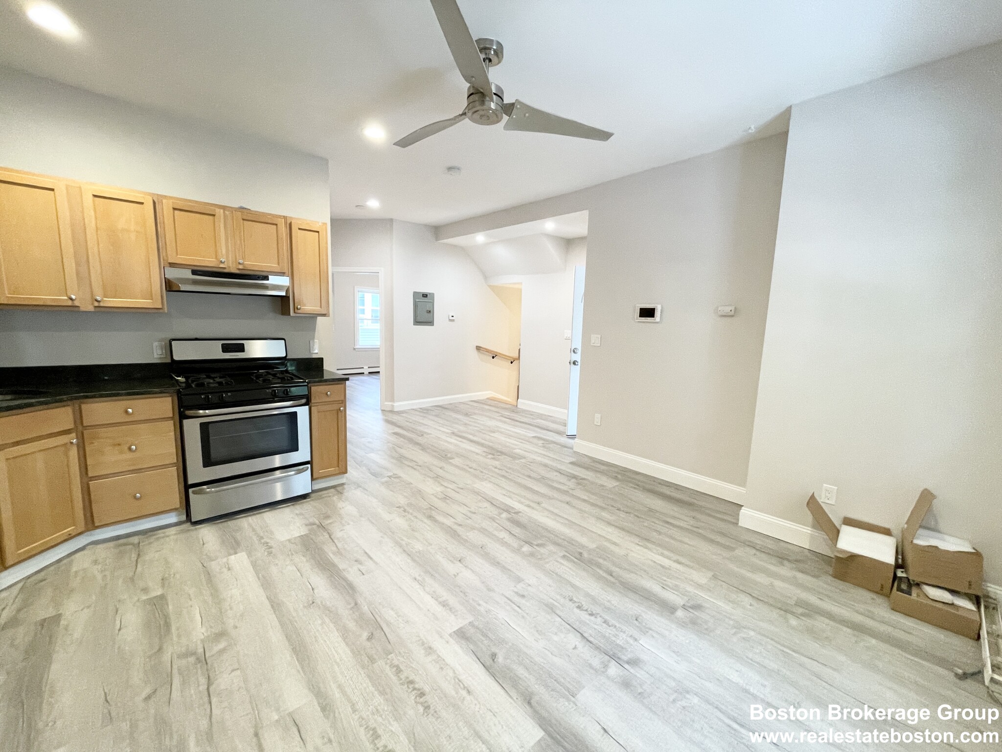 174 Bolton St, South Boston