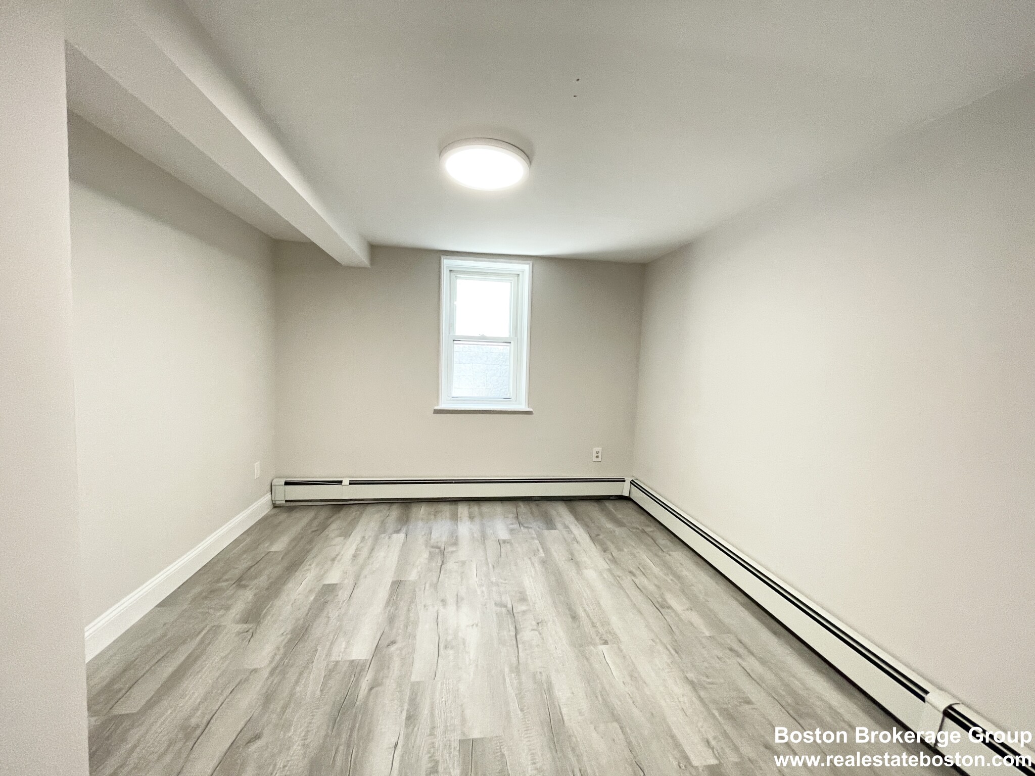 174 Bolton St, South Boston