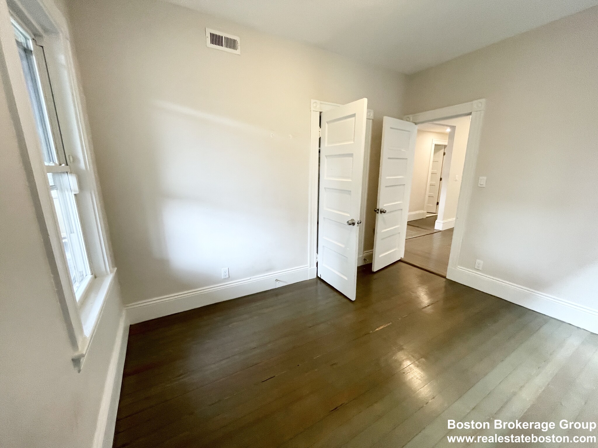 201 Cottage St, Dorchester