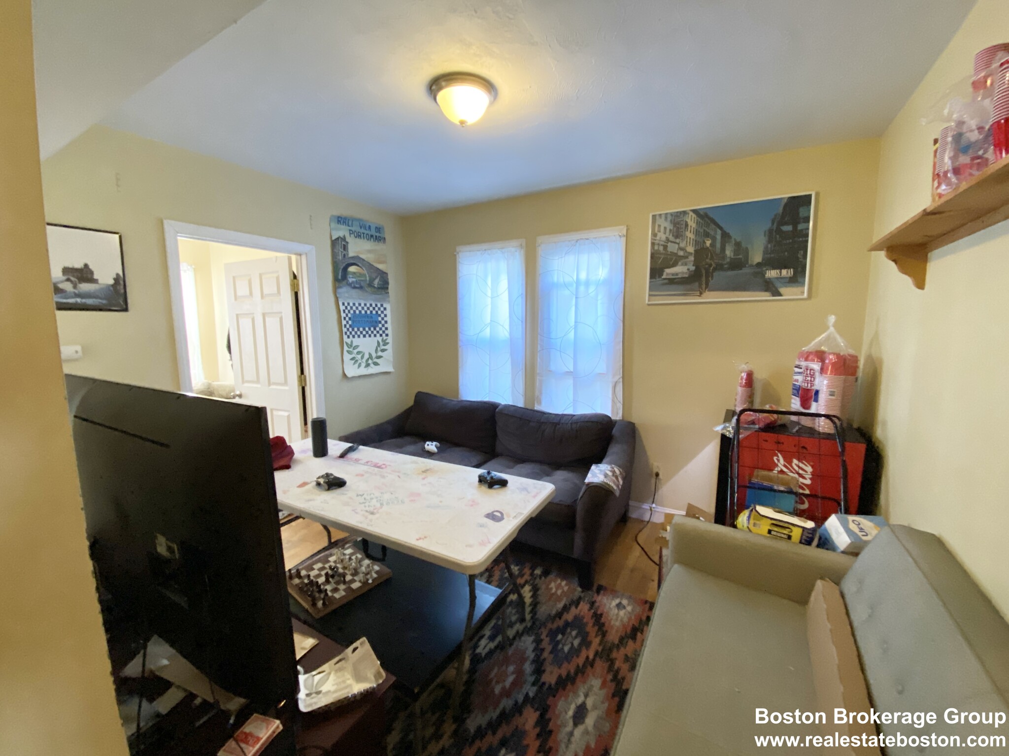 733 Parker St, Mission Hill