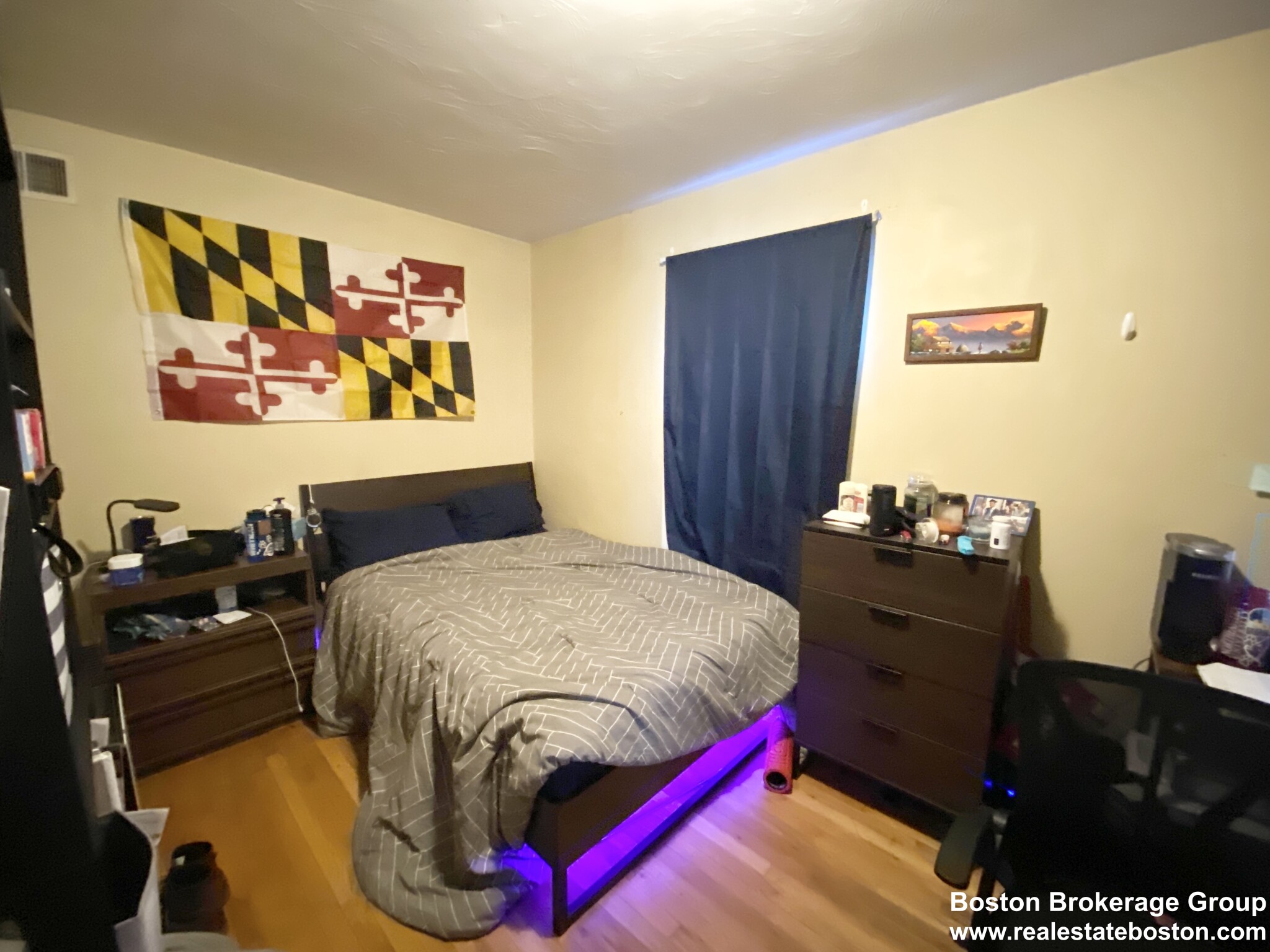 733 Parker St, Mission Hill