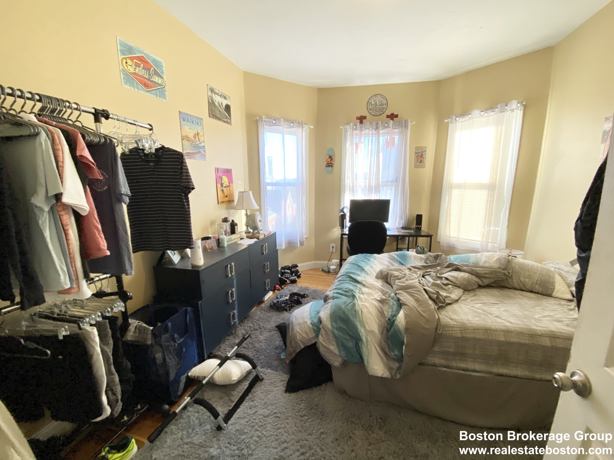 733 Parker St, Mission Hill