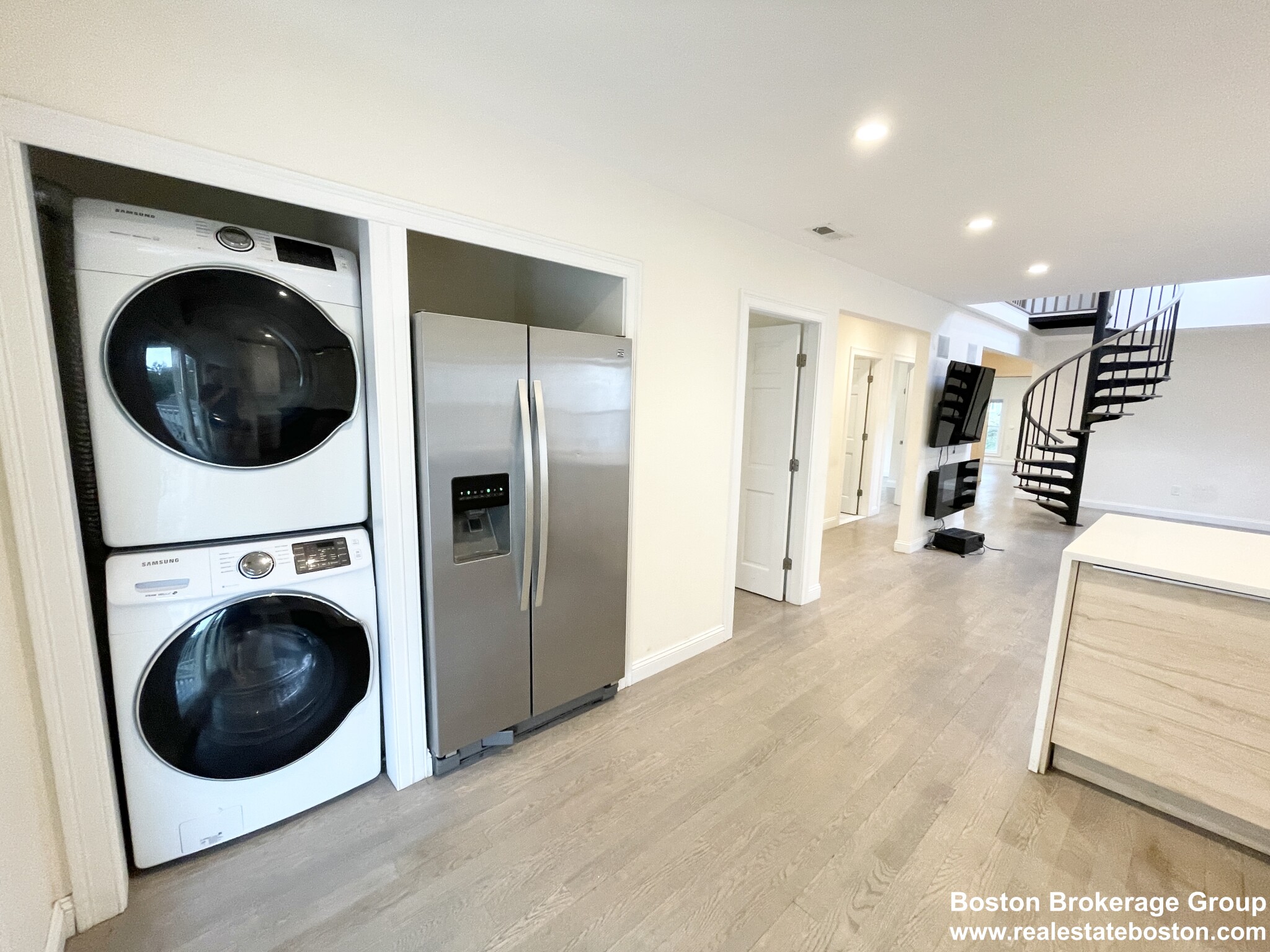 21 Iroquois St, Mission Hill