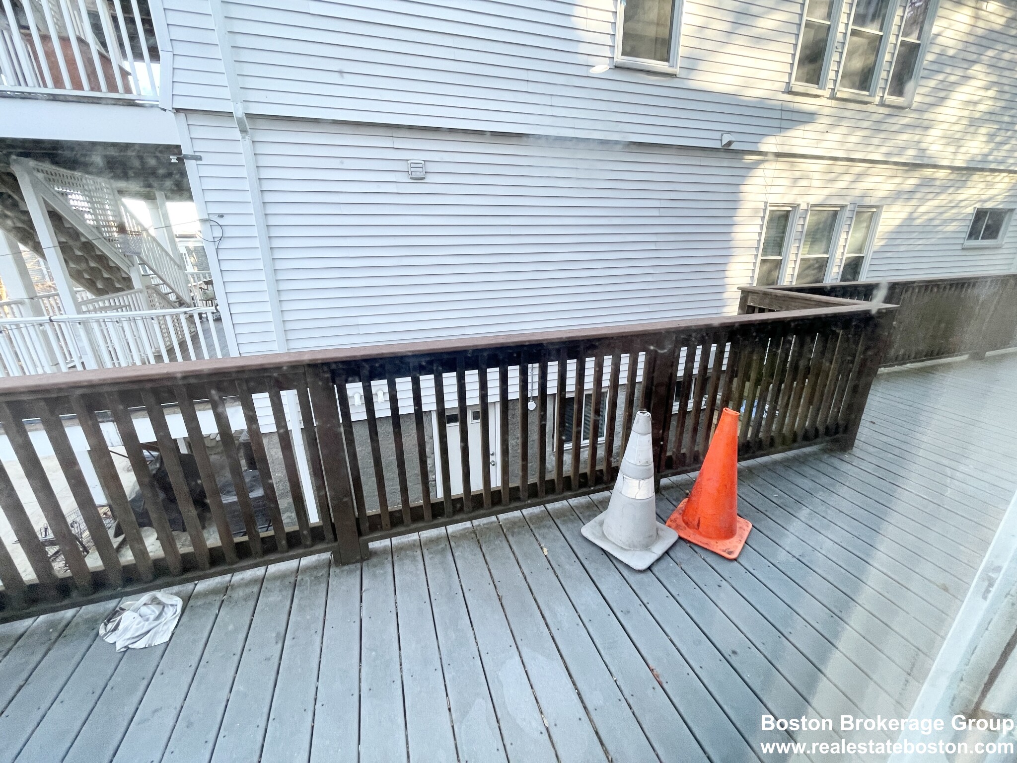 25 Iroquois St, Mission Hill