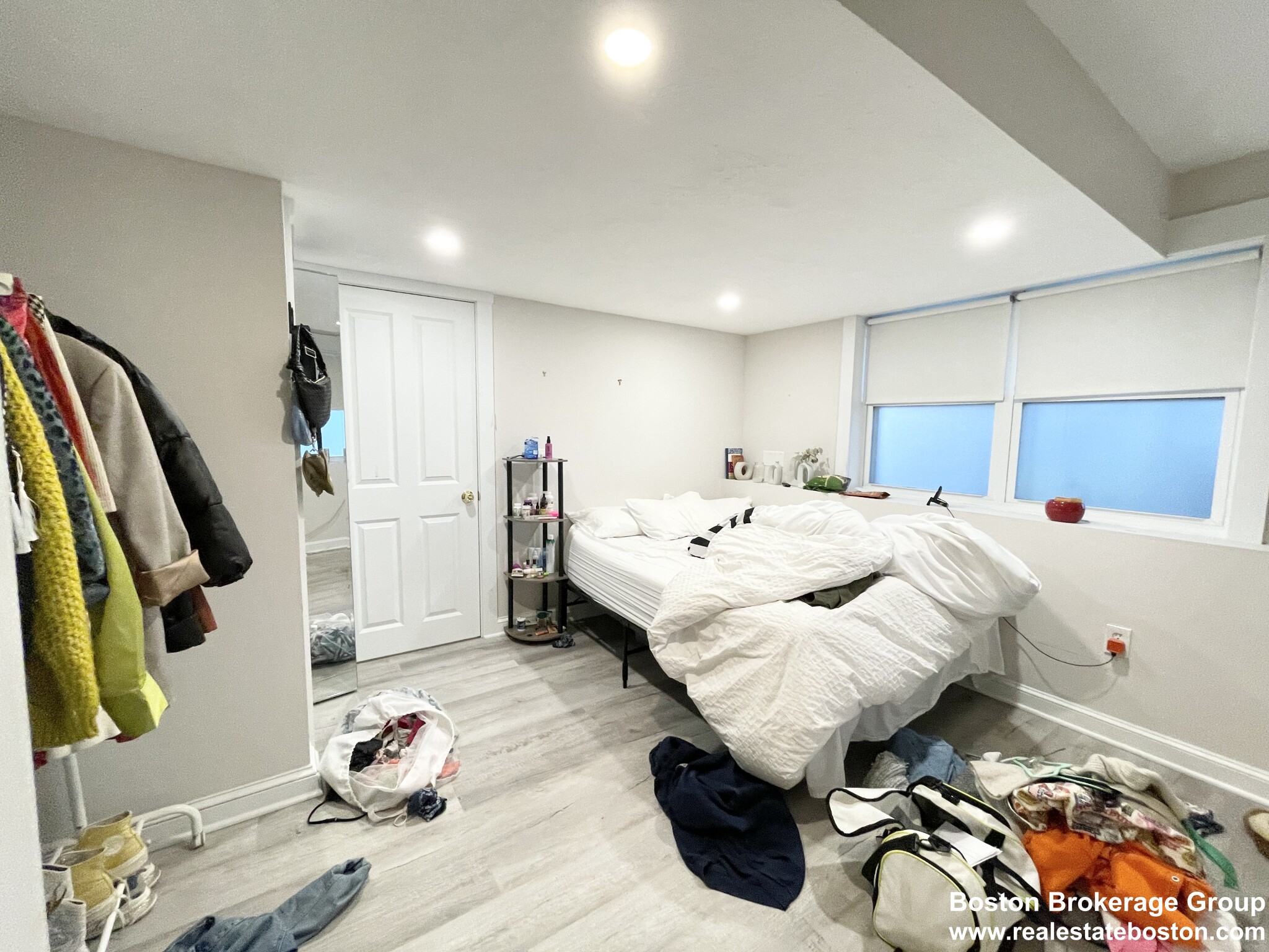 25 Iroquois St, Mission Hill