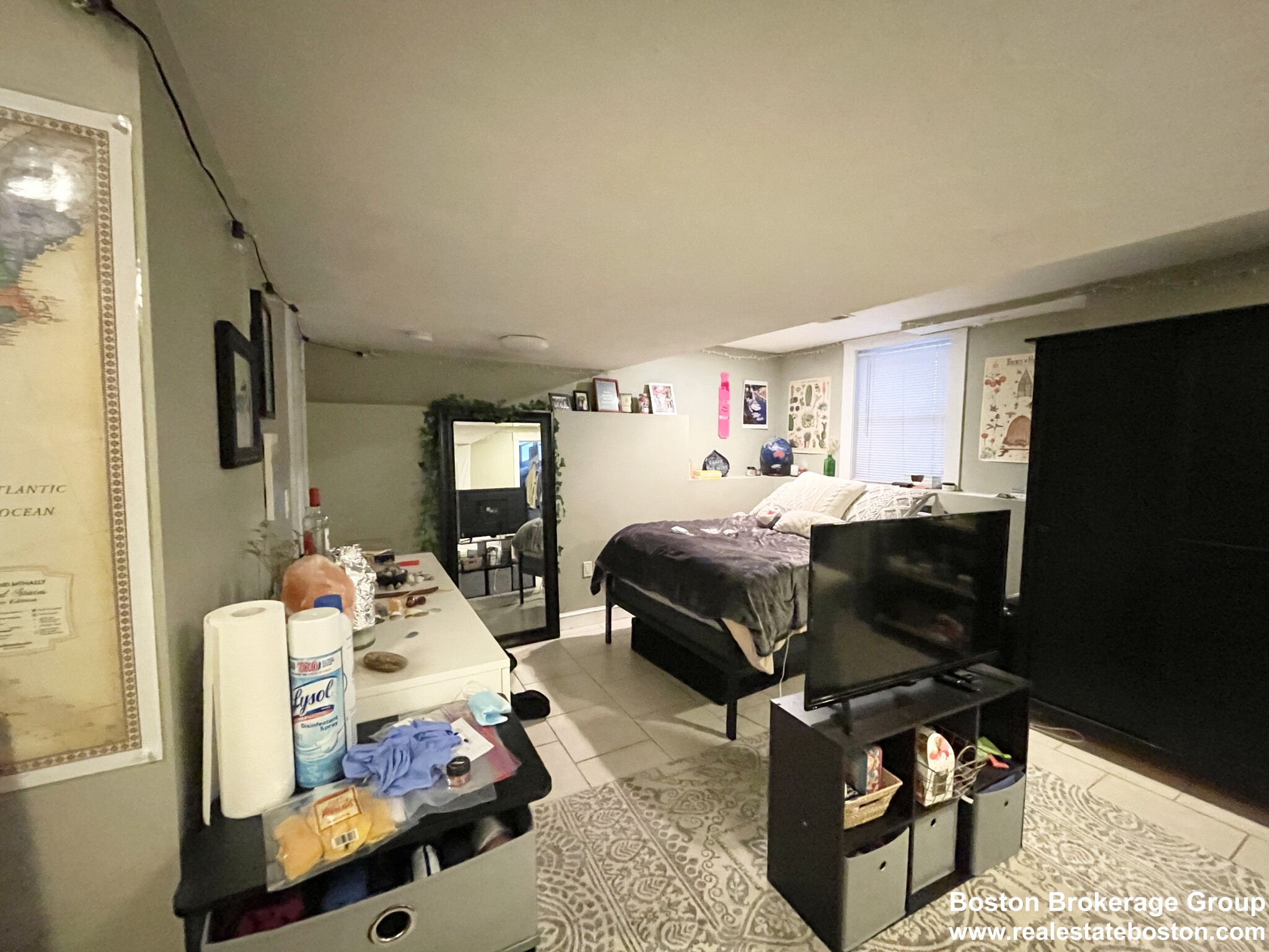 23 Iroquois St, Mission Hill