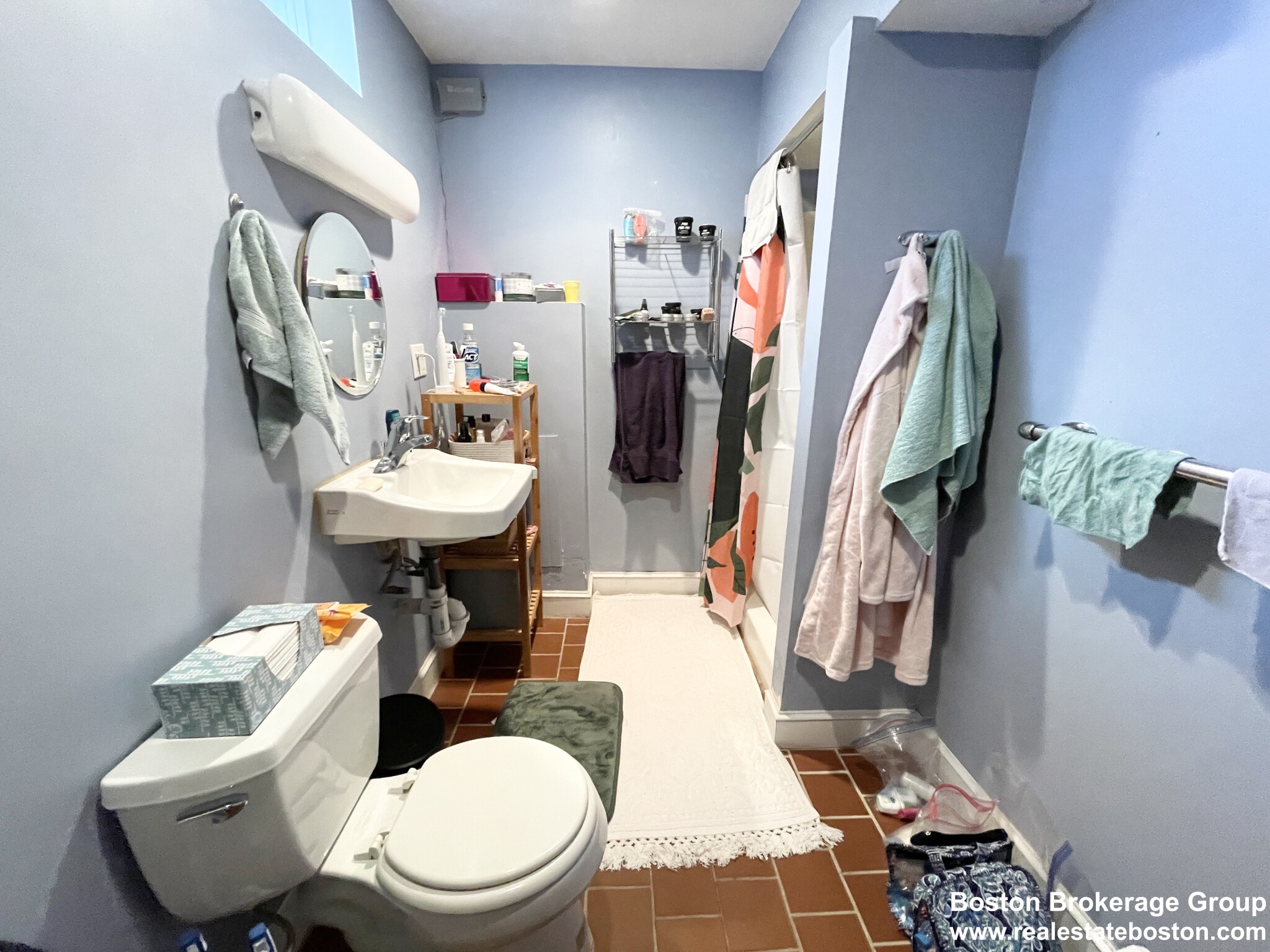 23 Iroquois St, Mission Hill