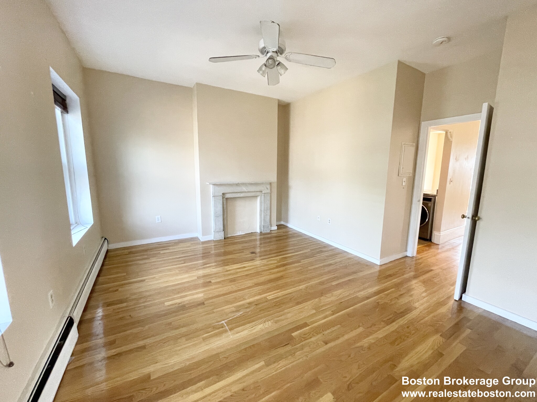 670 Massachusetts Ave, South End