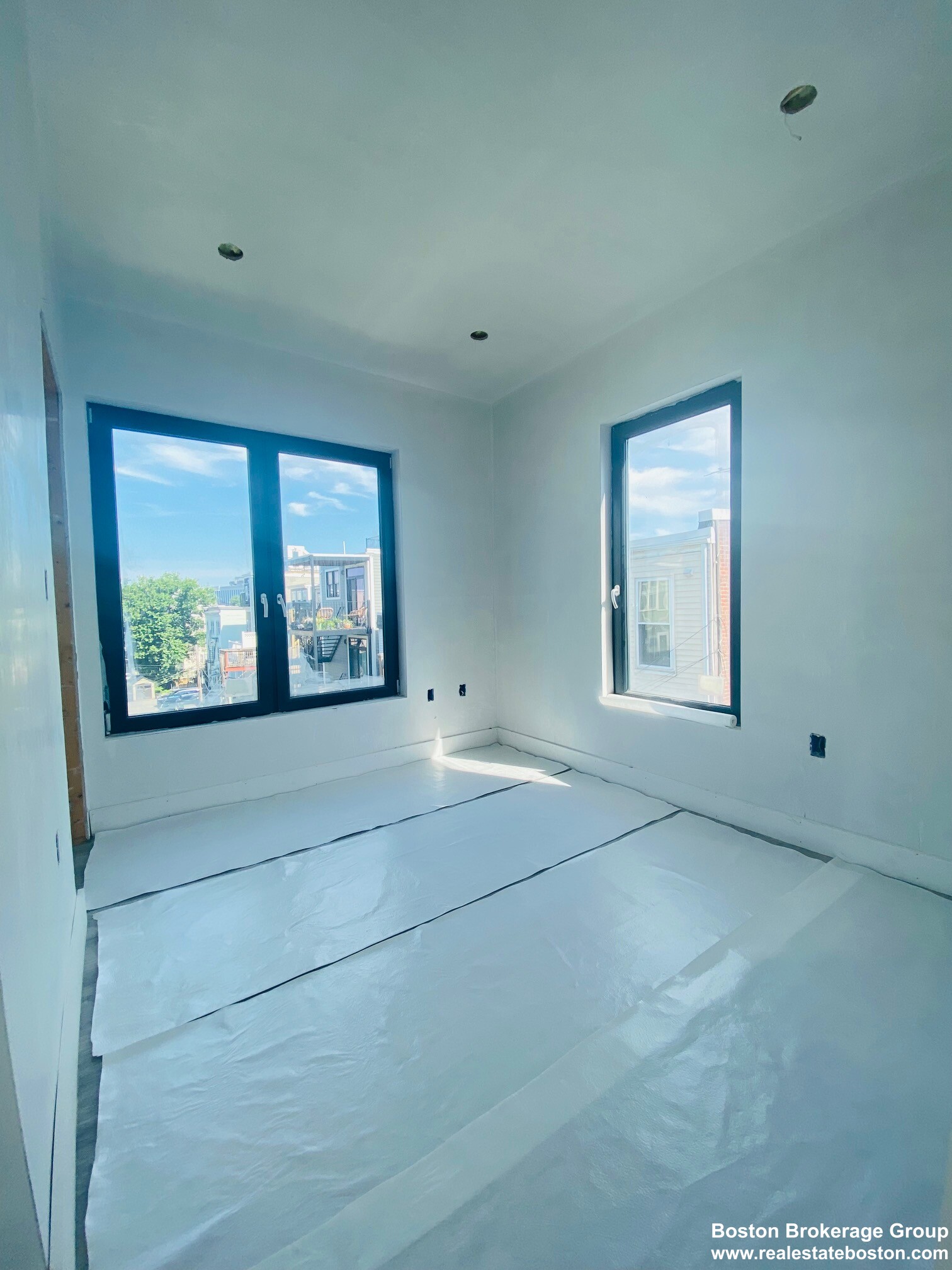 241 3rd St, South Boston