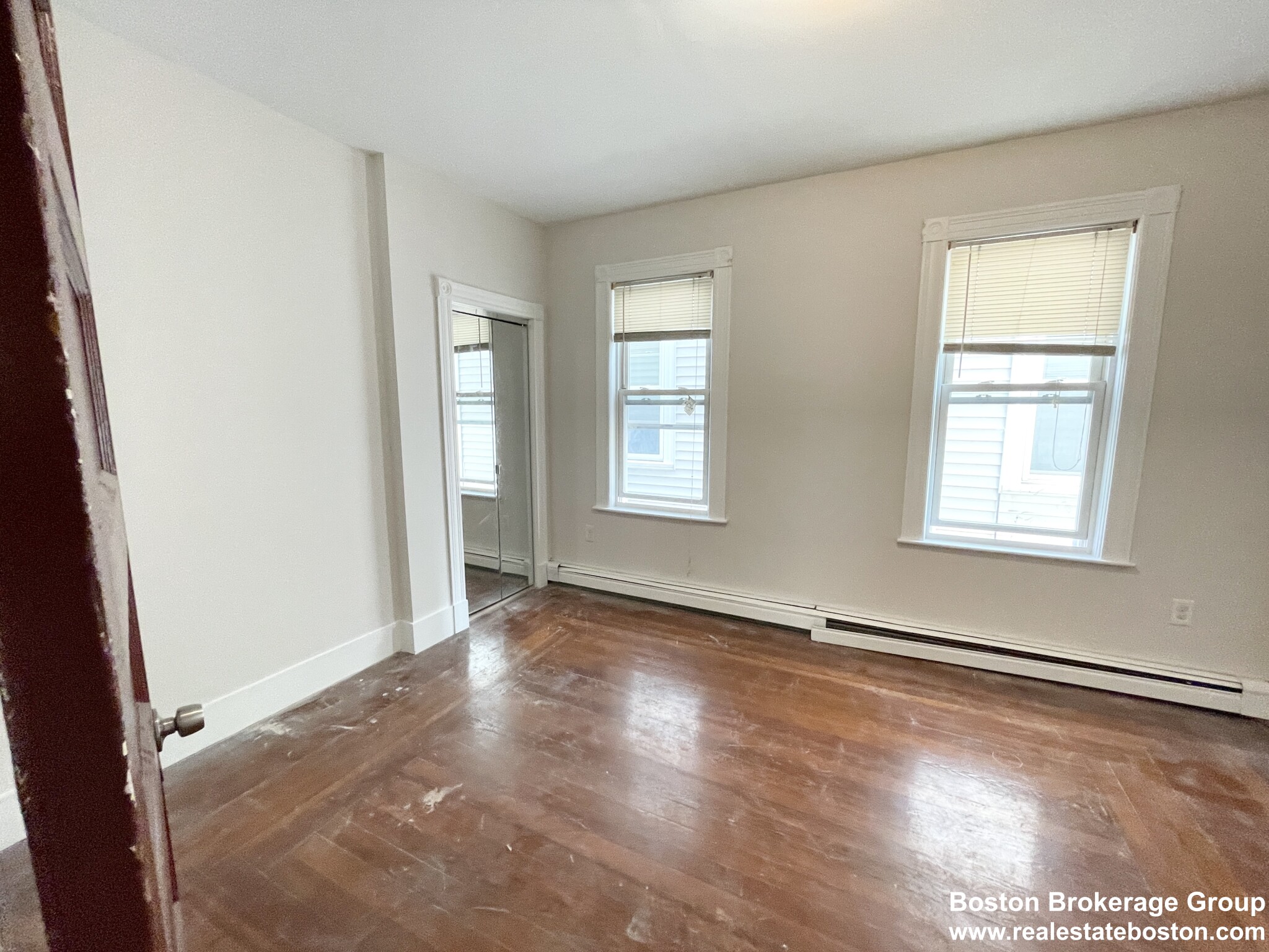 24 Maryland, Dorchester