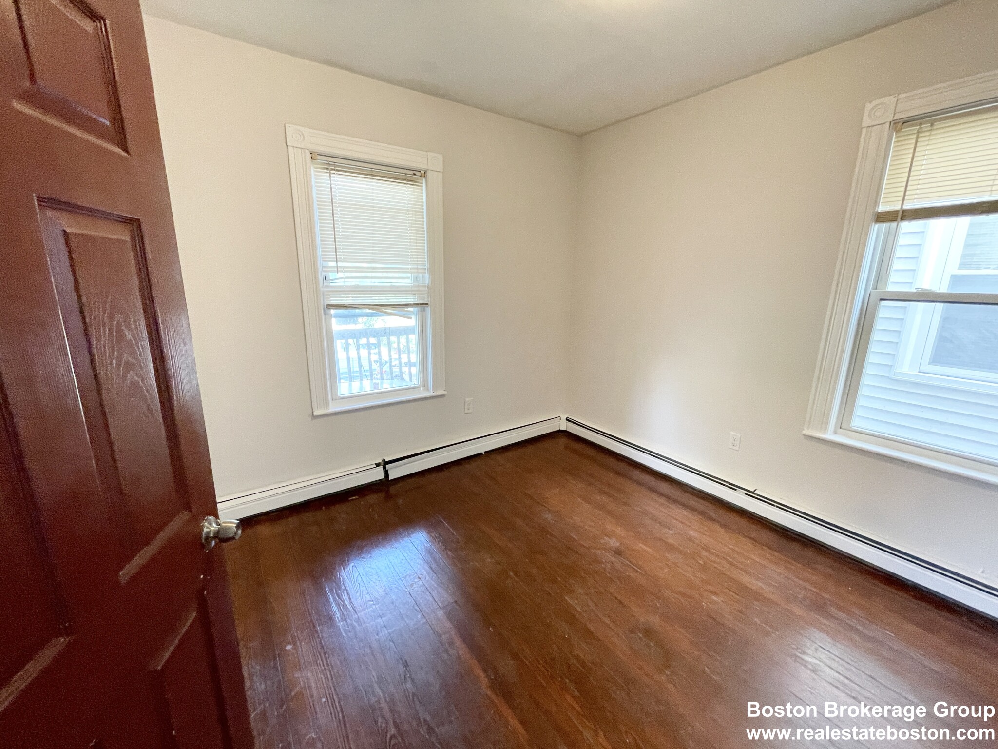 24 Maryland, Dorchester