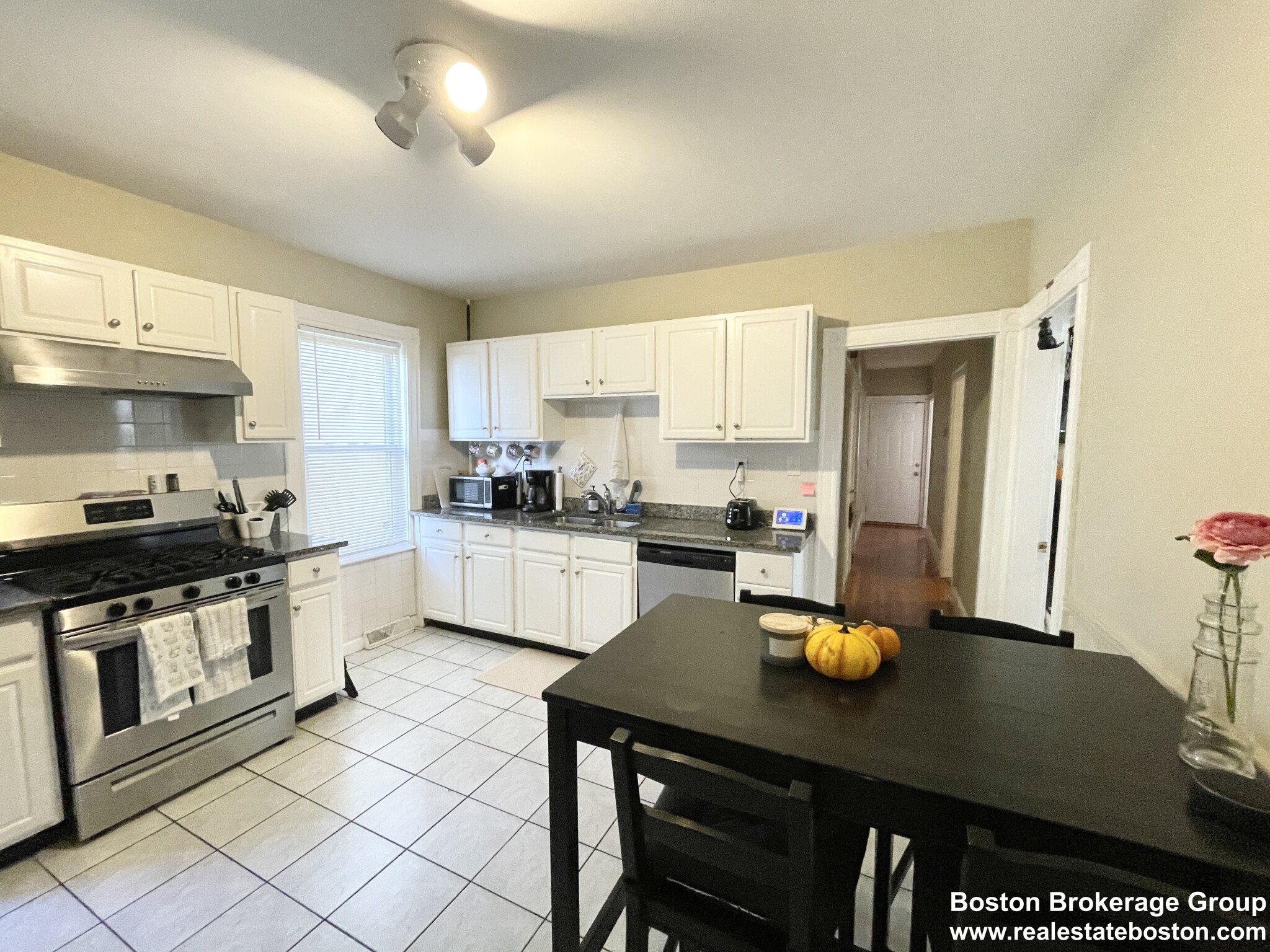 9 Taft St, Dorchester