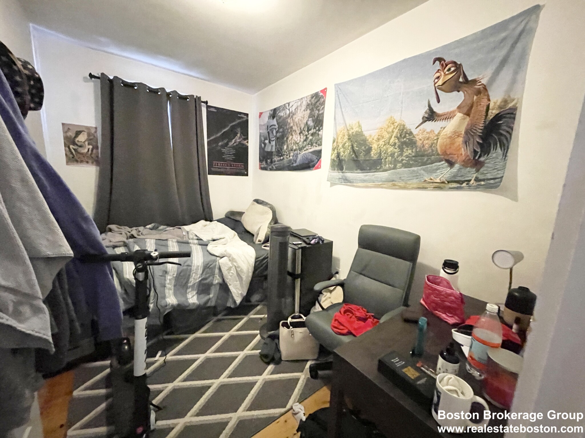 37 Hillside St, Mission Hill