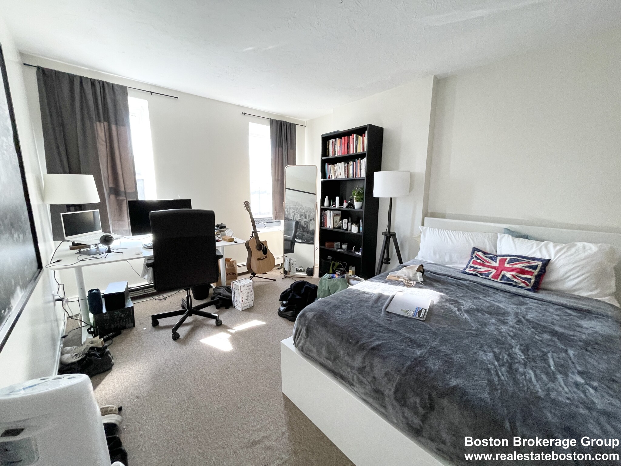 90 Hammond St, South End