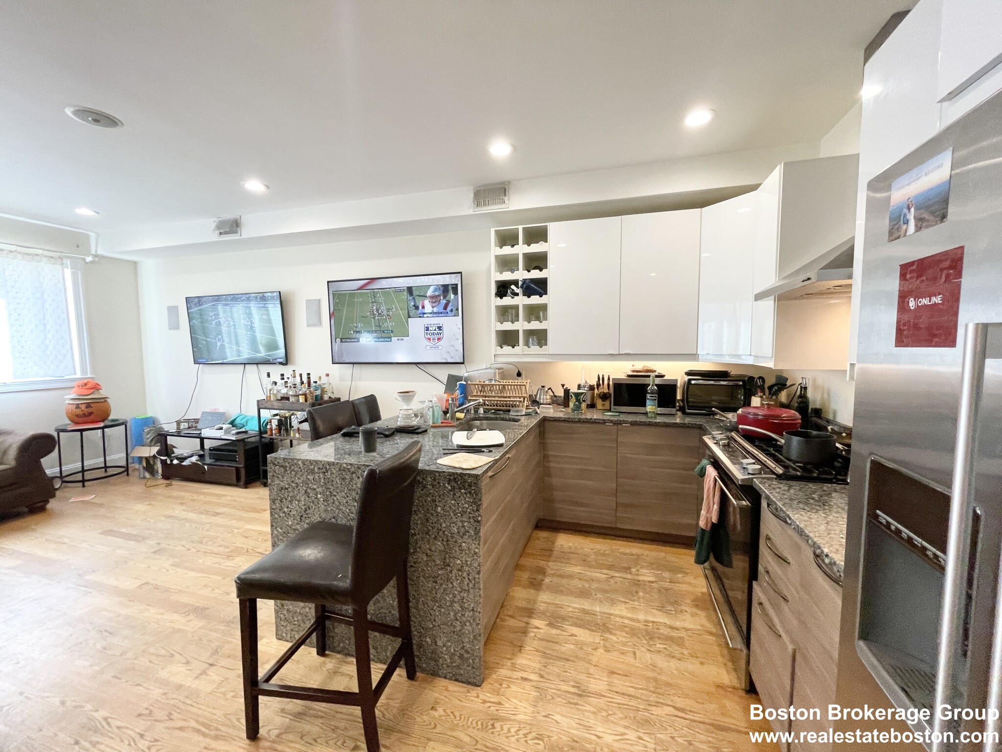 275 Dorchester Ave, South Boston