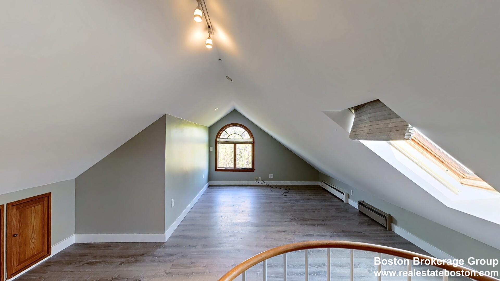 23 Evergreen St, Jamaica Plain