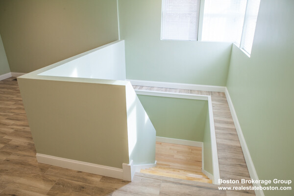 10 Roxbury St, Roxbury