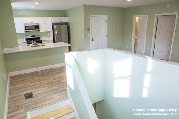 10 Roxbury St, Roxbury