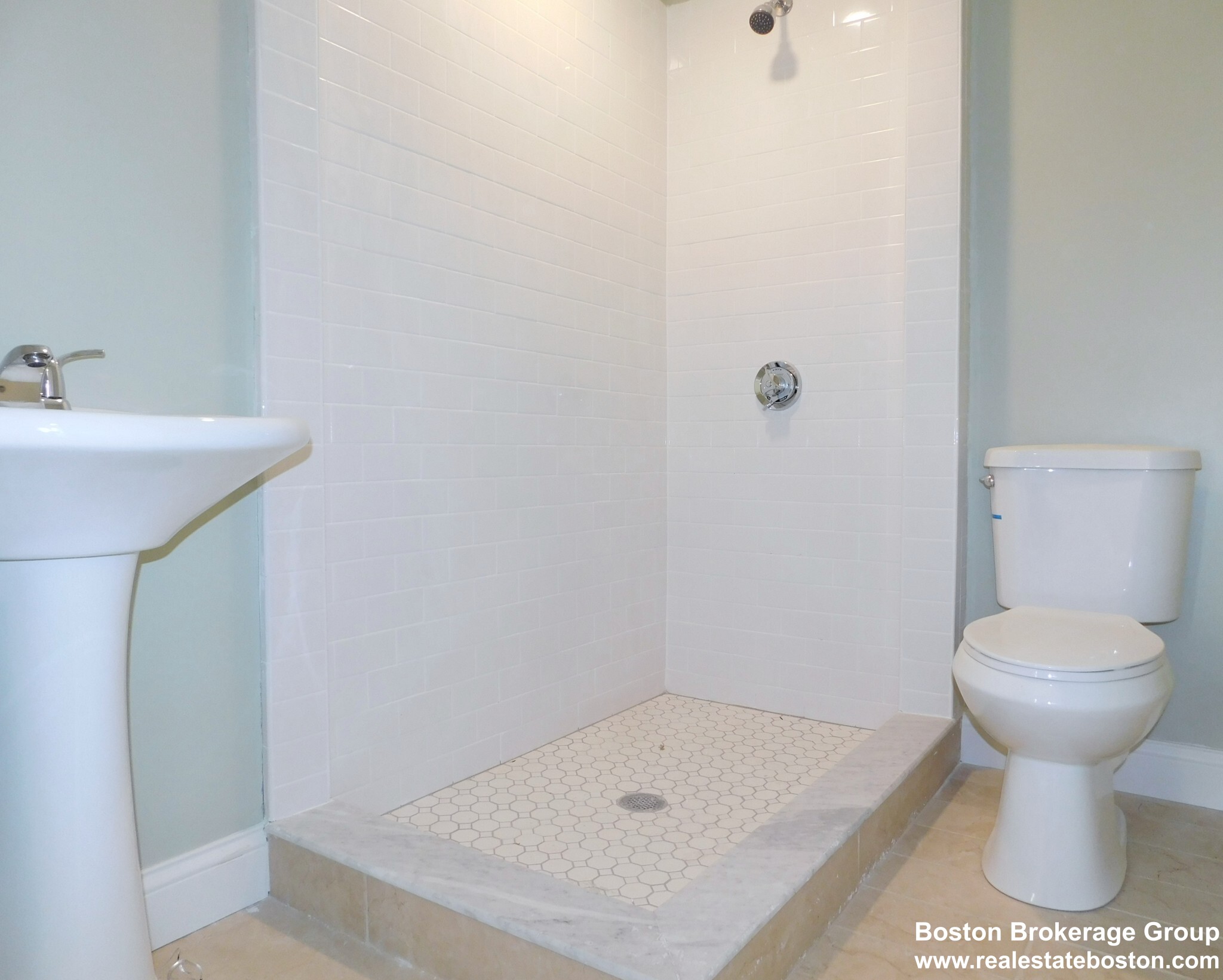 10 Roxbury St, Roxbury