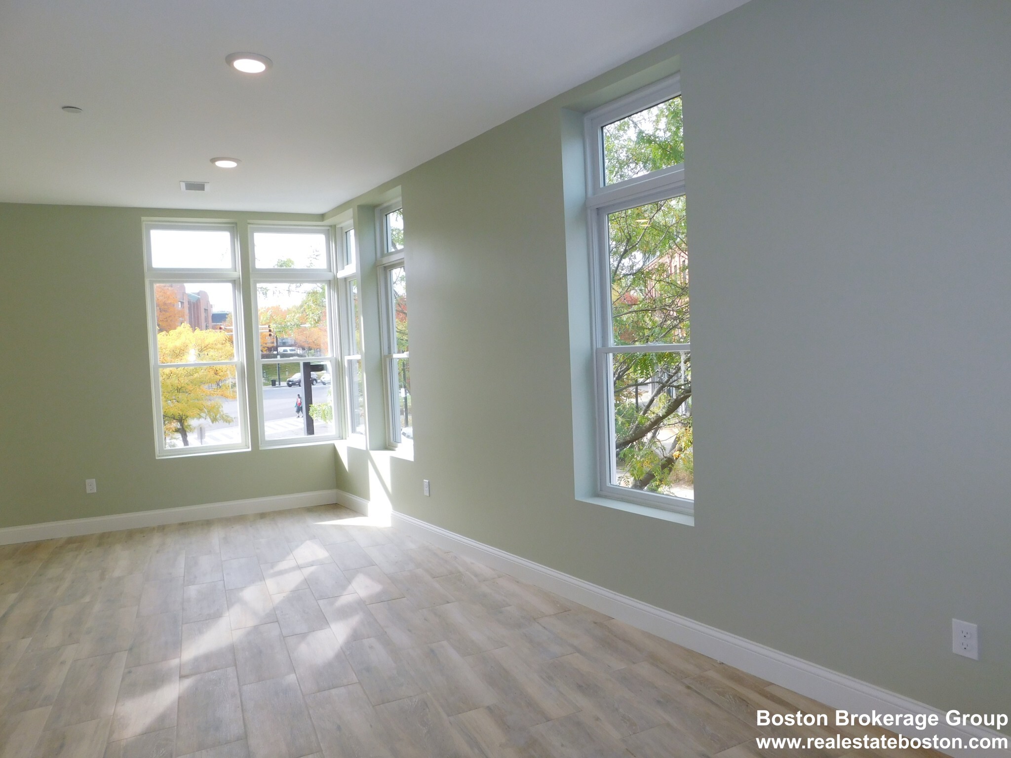 10 Roxbury St, Roxbury