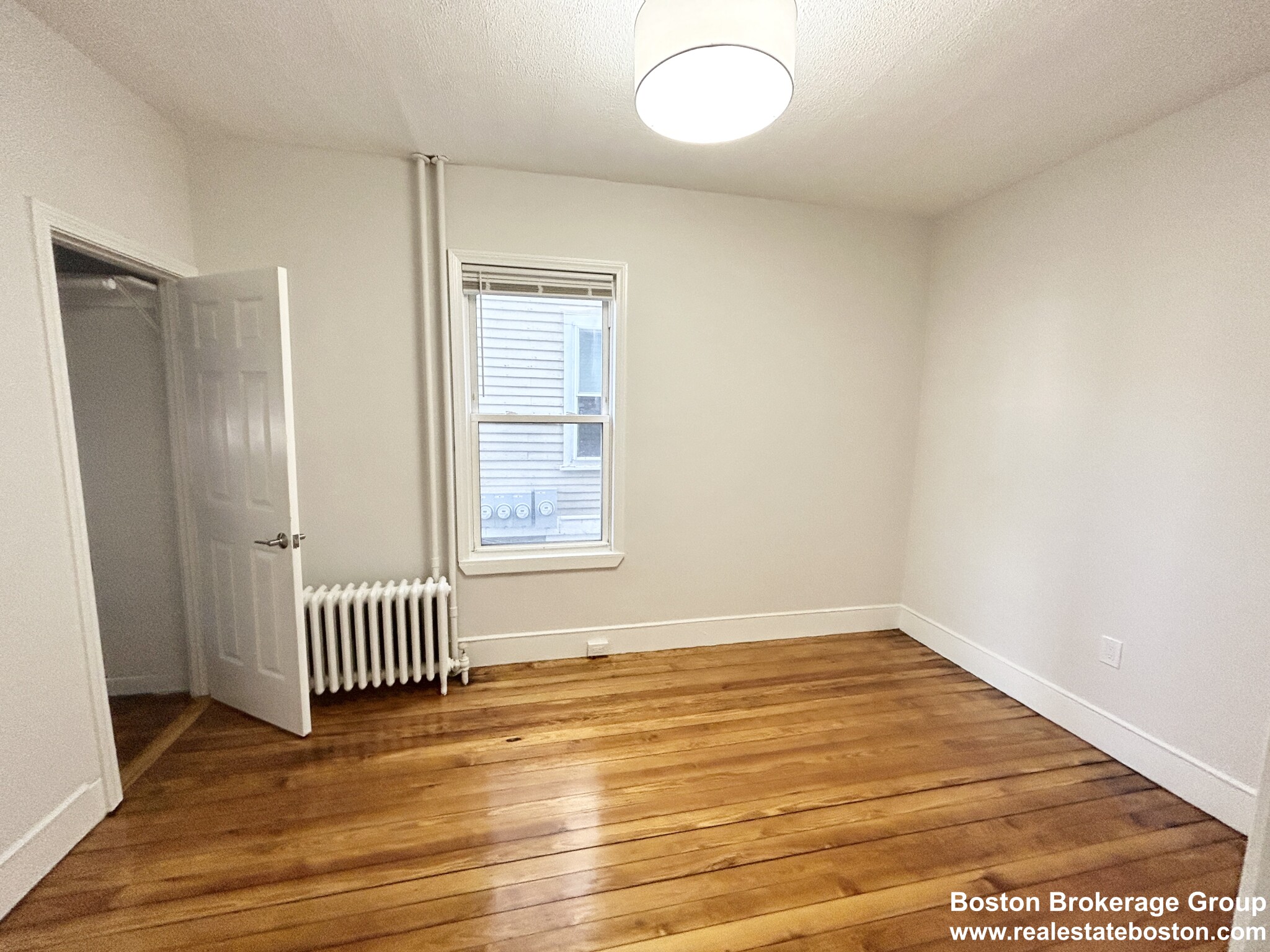 Photos of apartment on East Cottage St.,Boston MA 02125