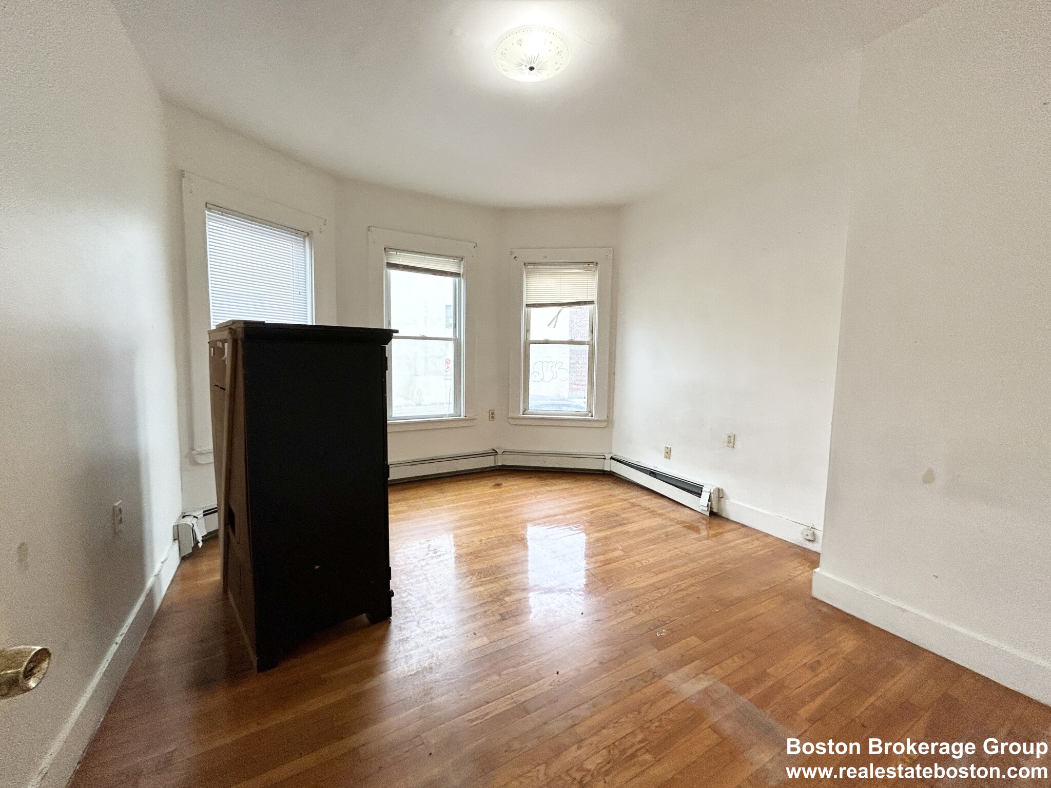 96 Cottage St, Dorchester