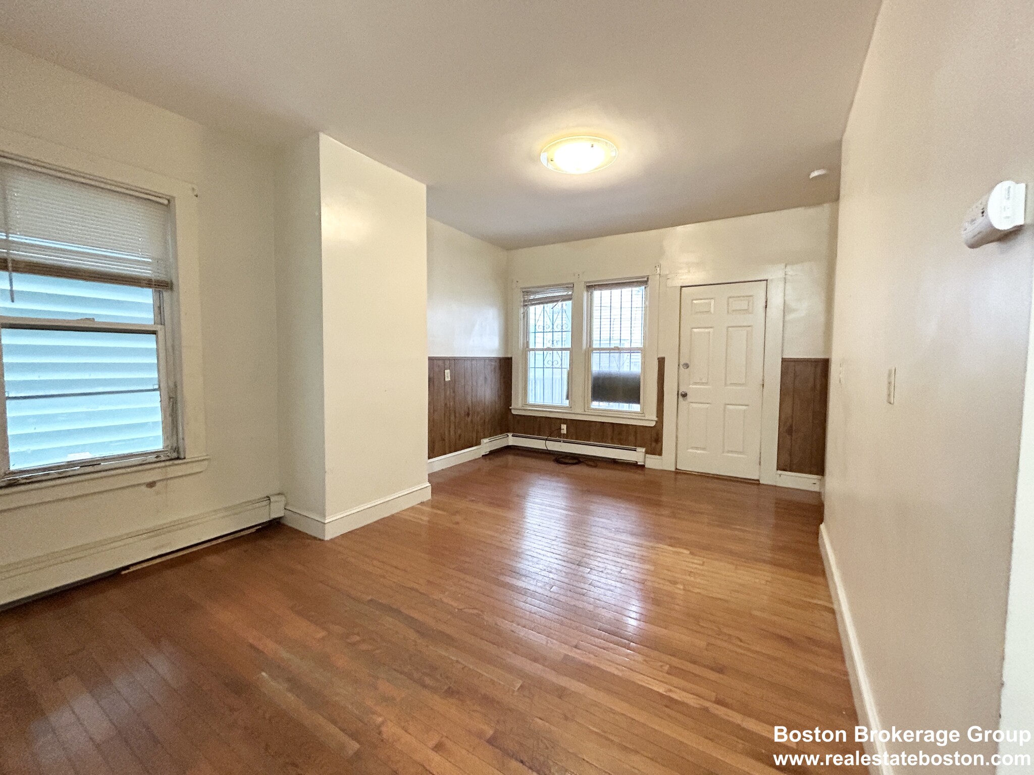 96 Cottage St, Dorchester