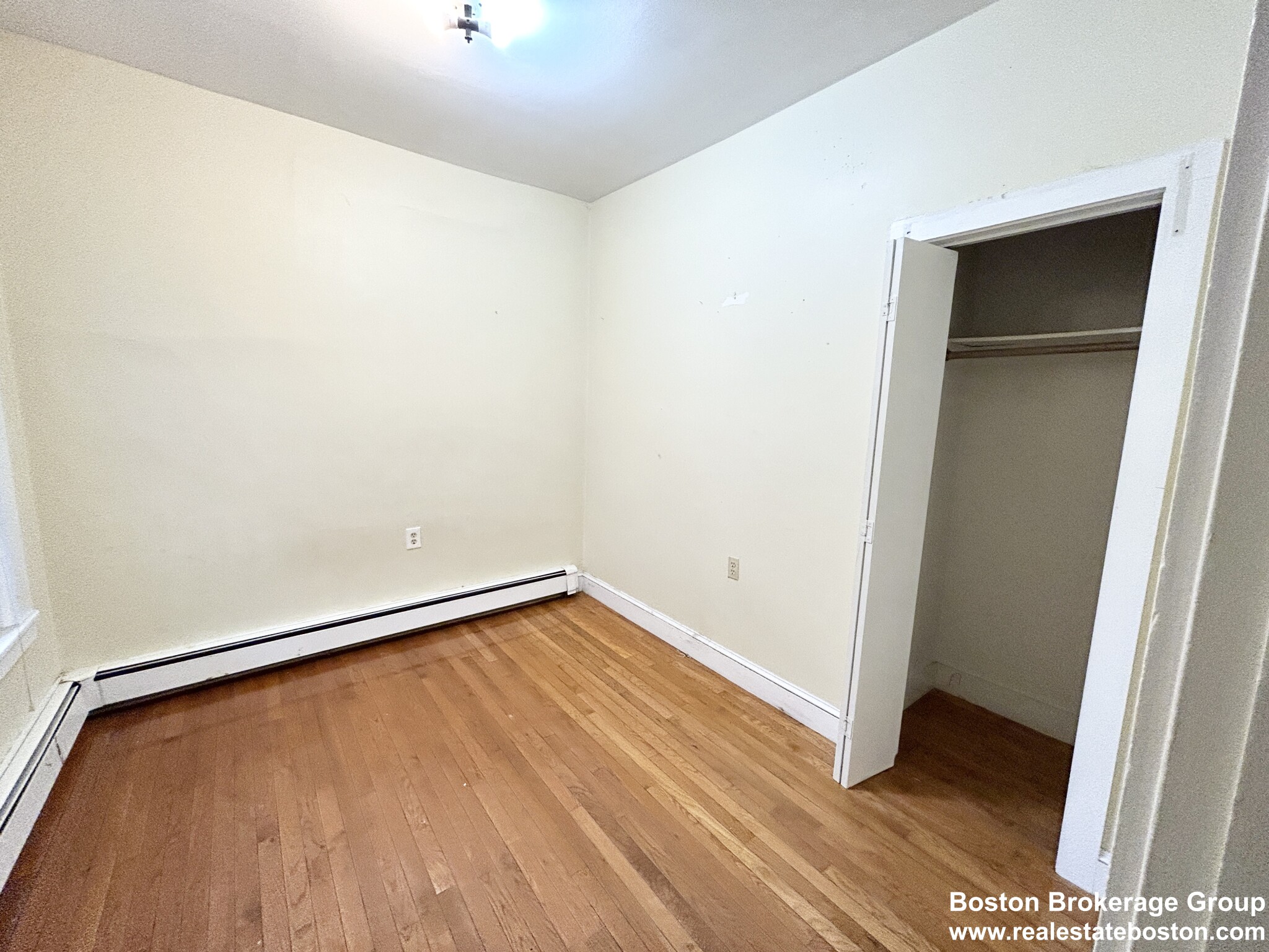 96 Cottage St, Dorchester