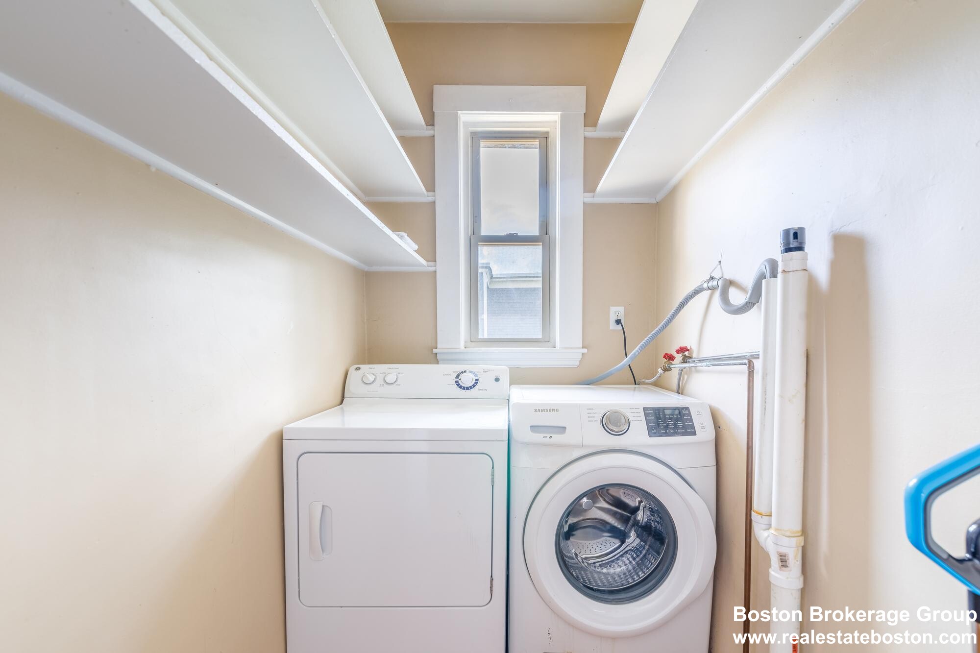 24 Willis St, Dorchester