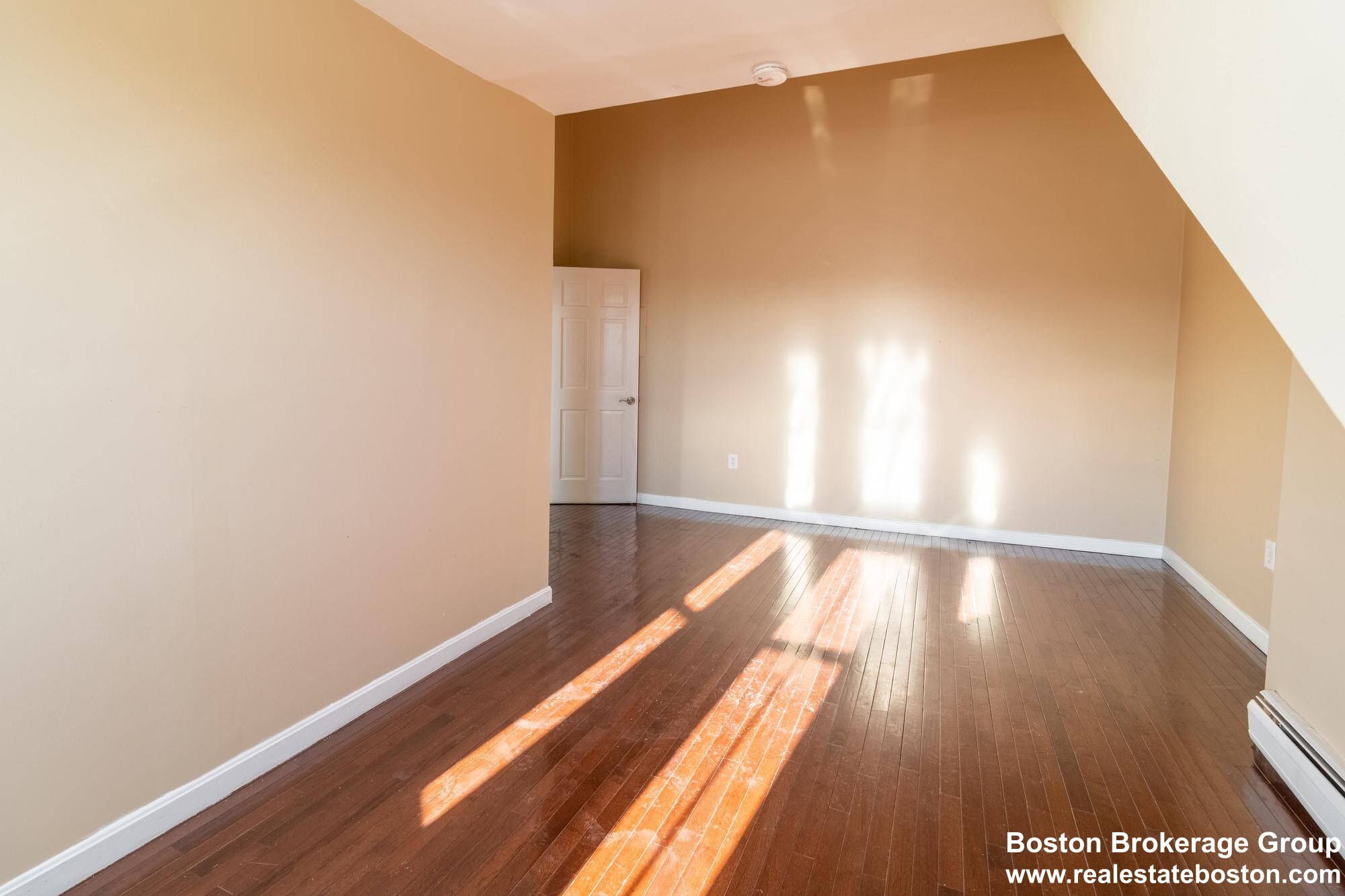 670 Massachusetts, South End