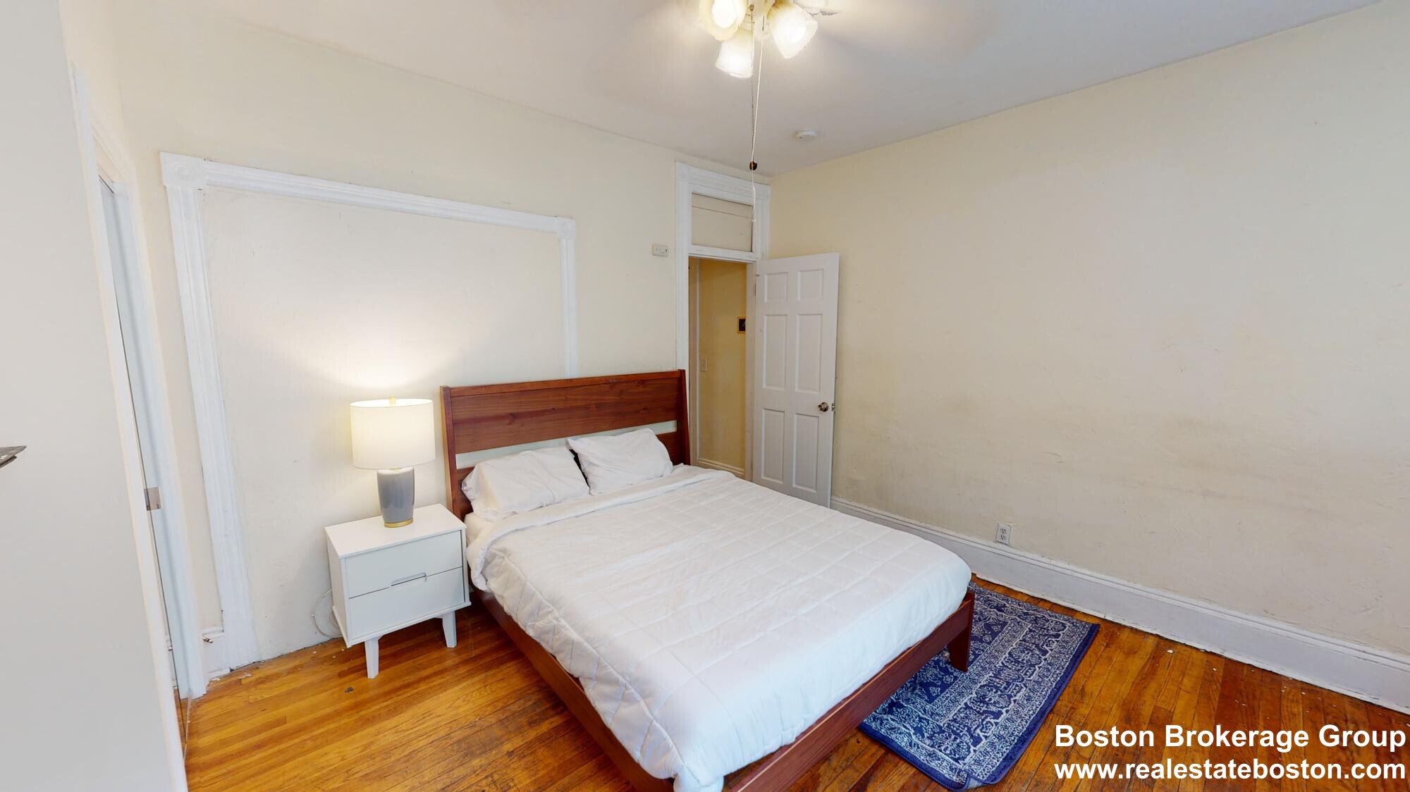 23 Symphony Rd, Fenway