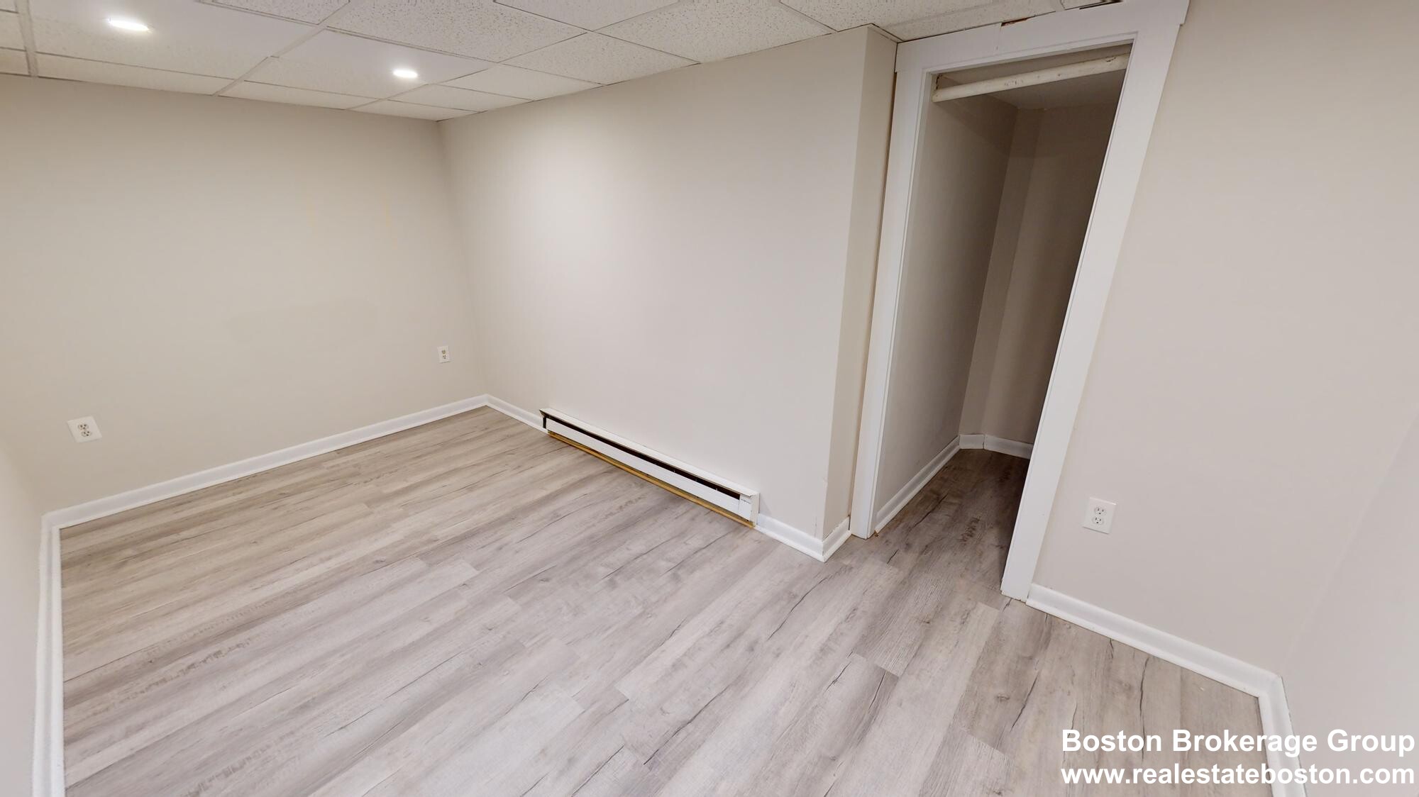 23 Symphony Rd, Fenway