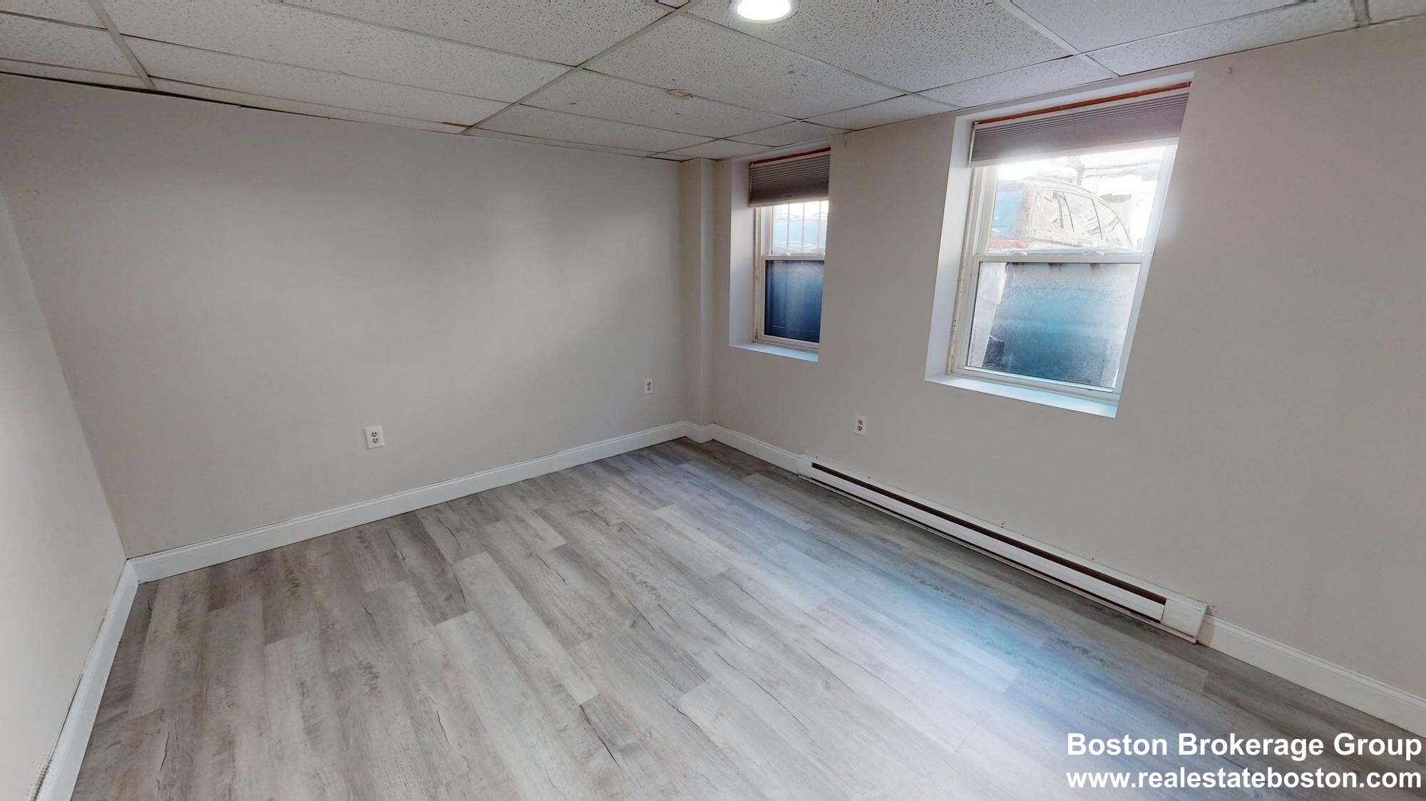 23 Symphony Rd, Fenway