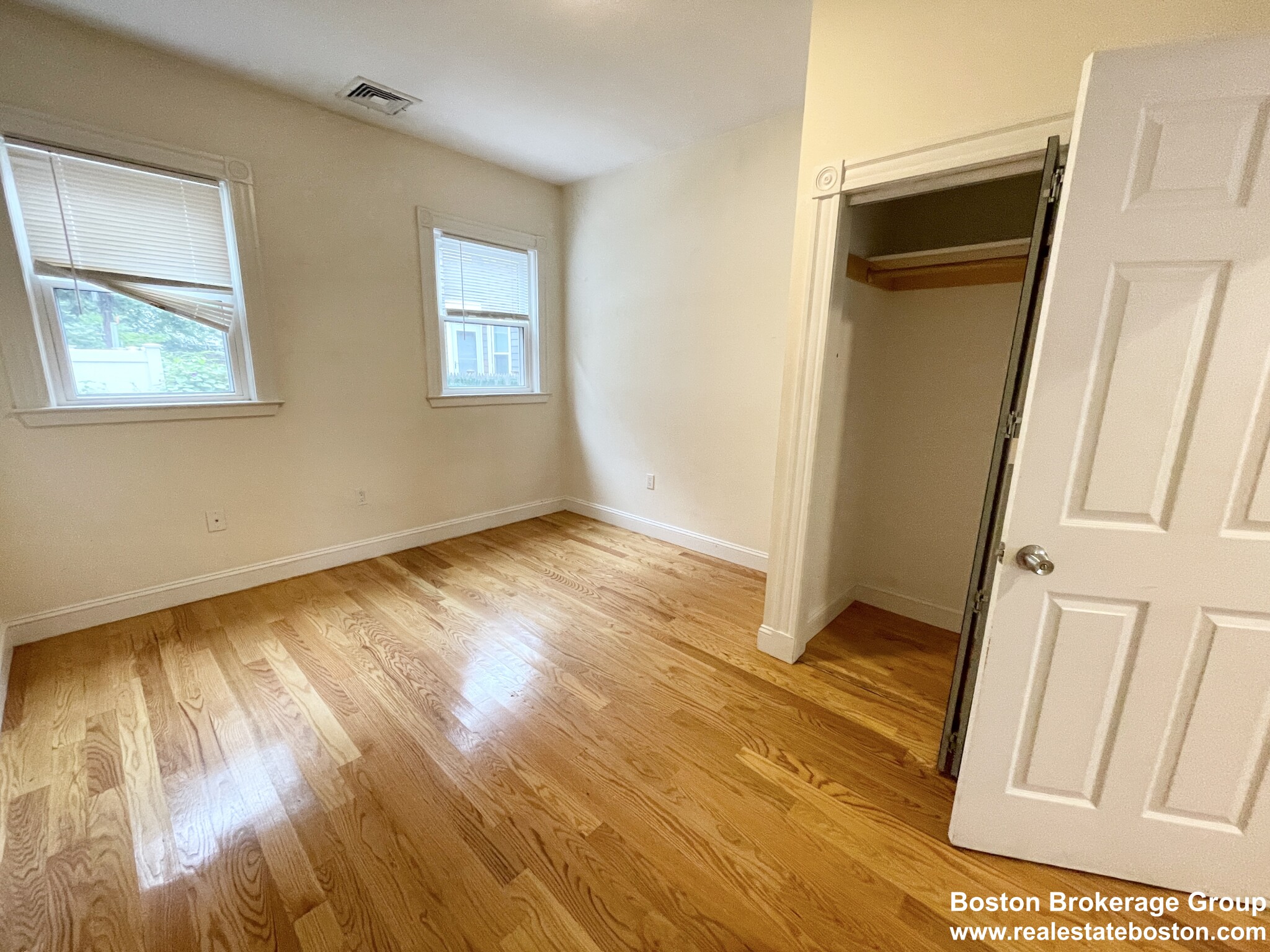 98 L St, South Boston