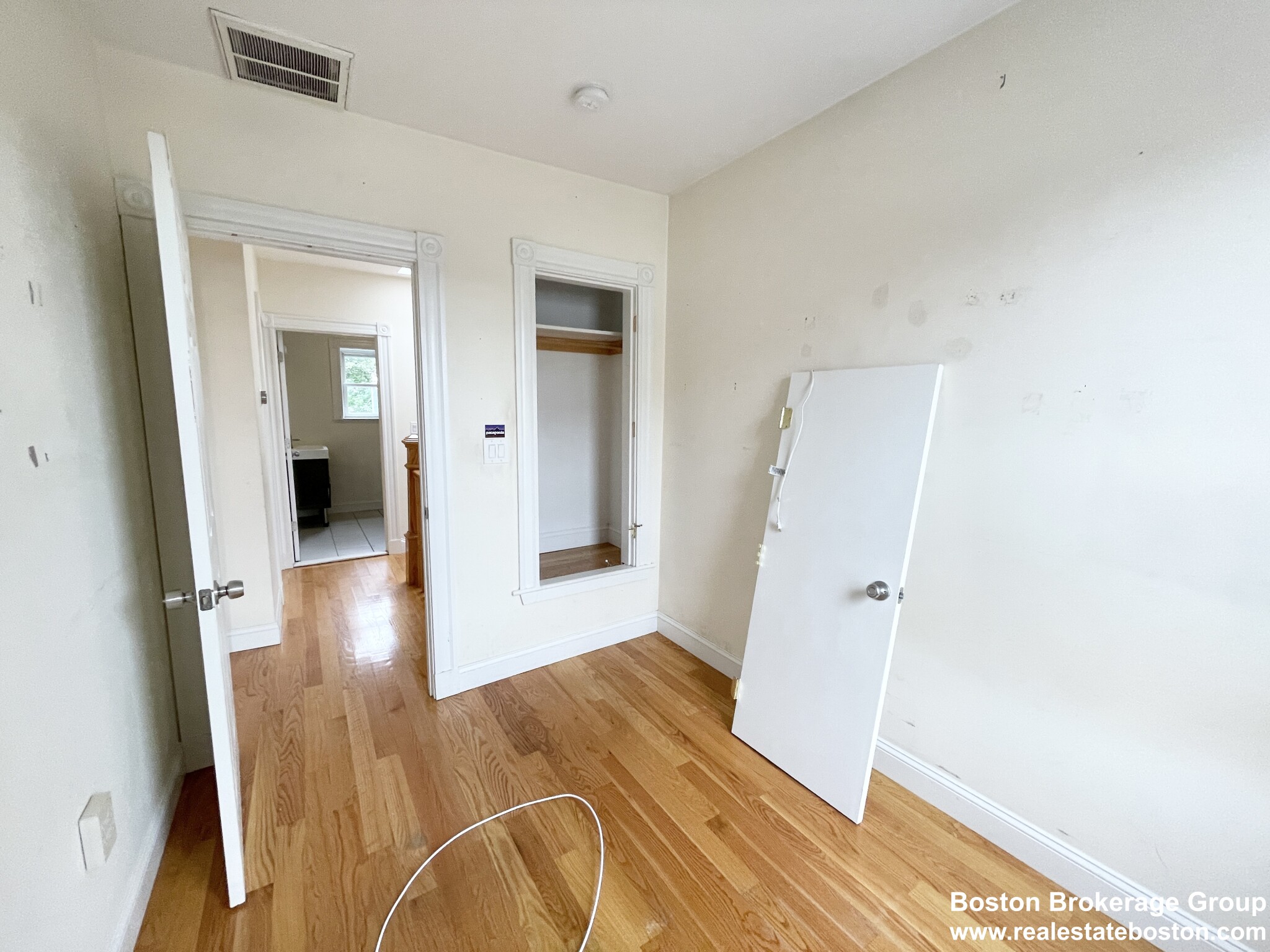 98 L St, South Boston