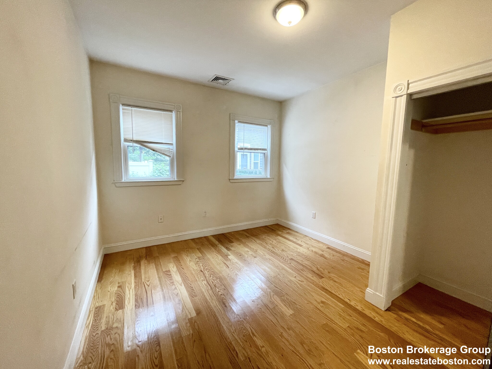 98 L St, South Boston