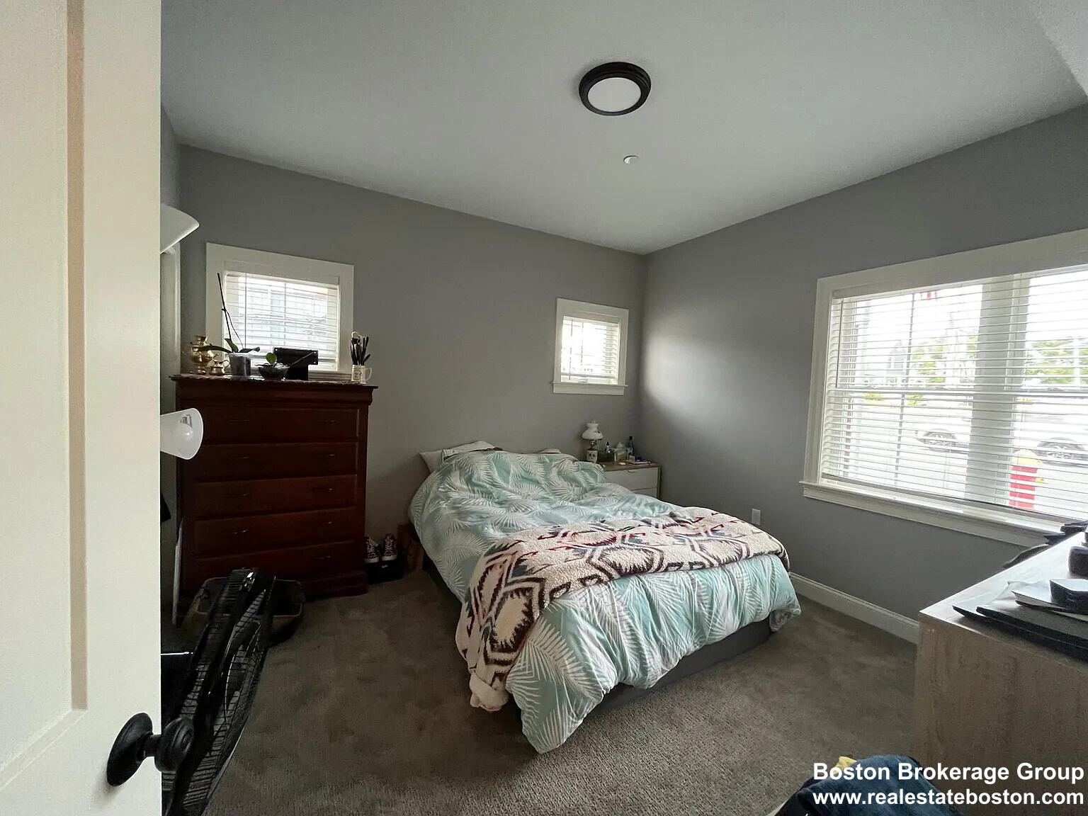 862 Washington St, Norwood