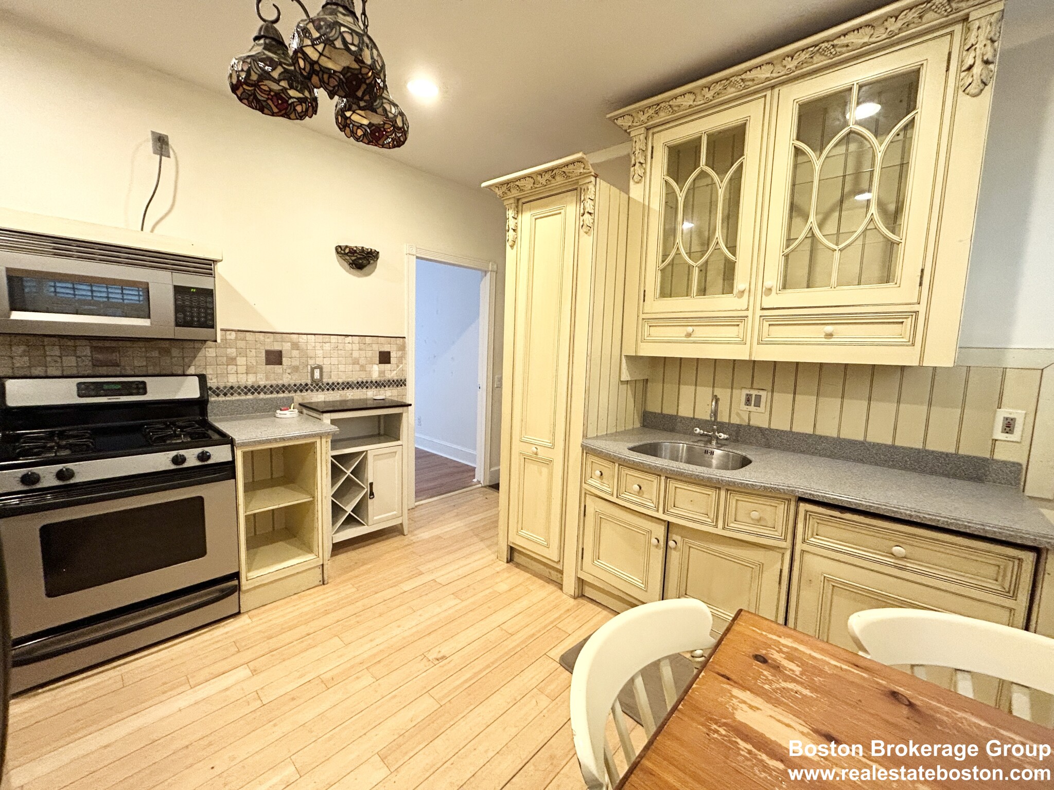 17 Sachem St, Mission Hill