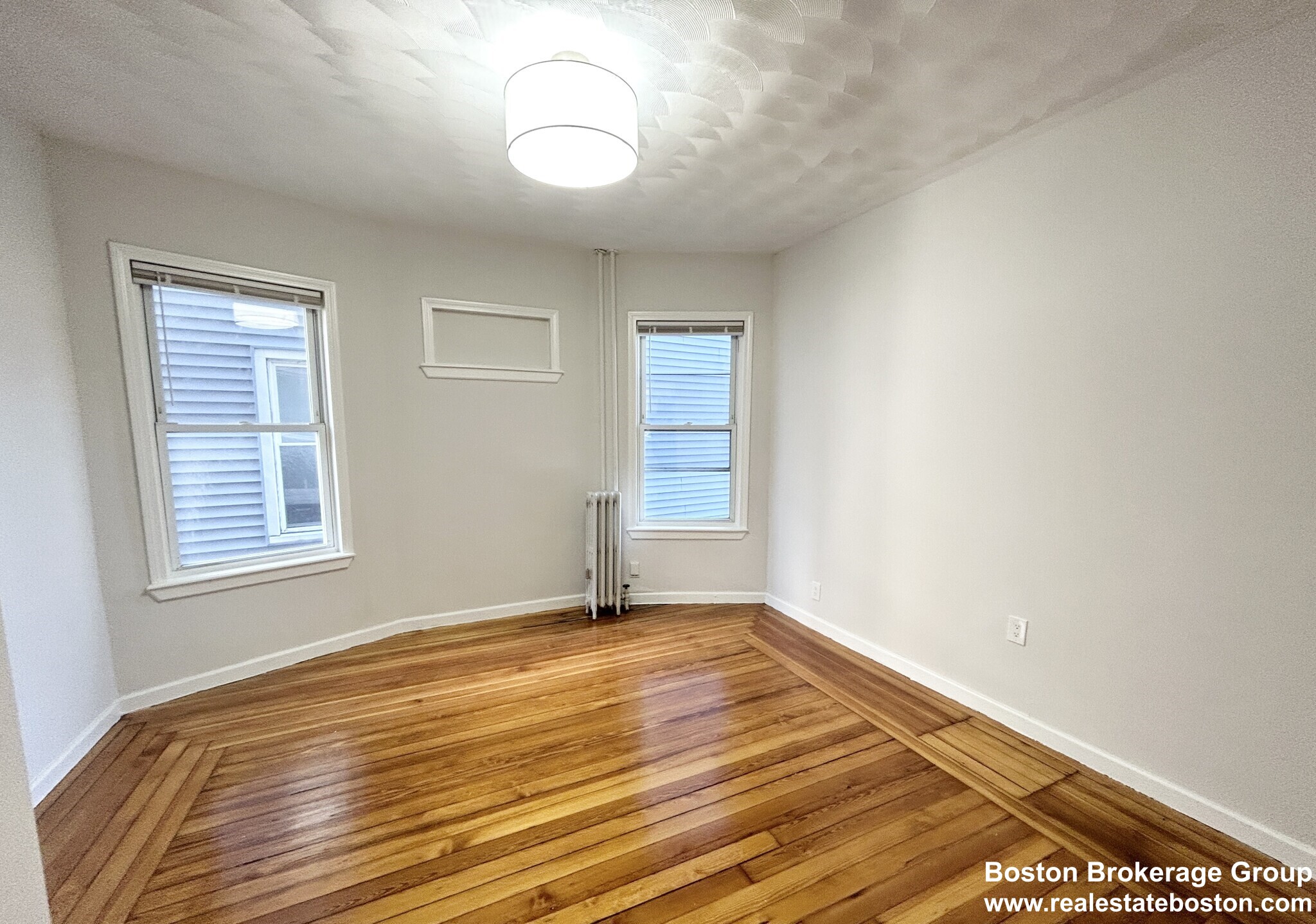 153 Cottage St, Dorchester