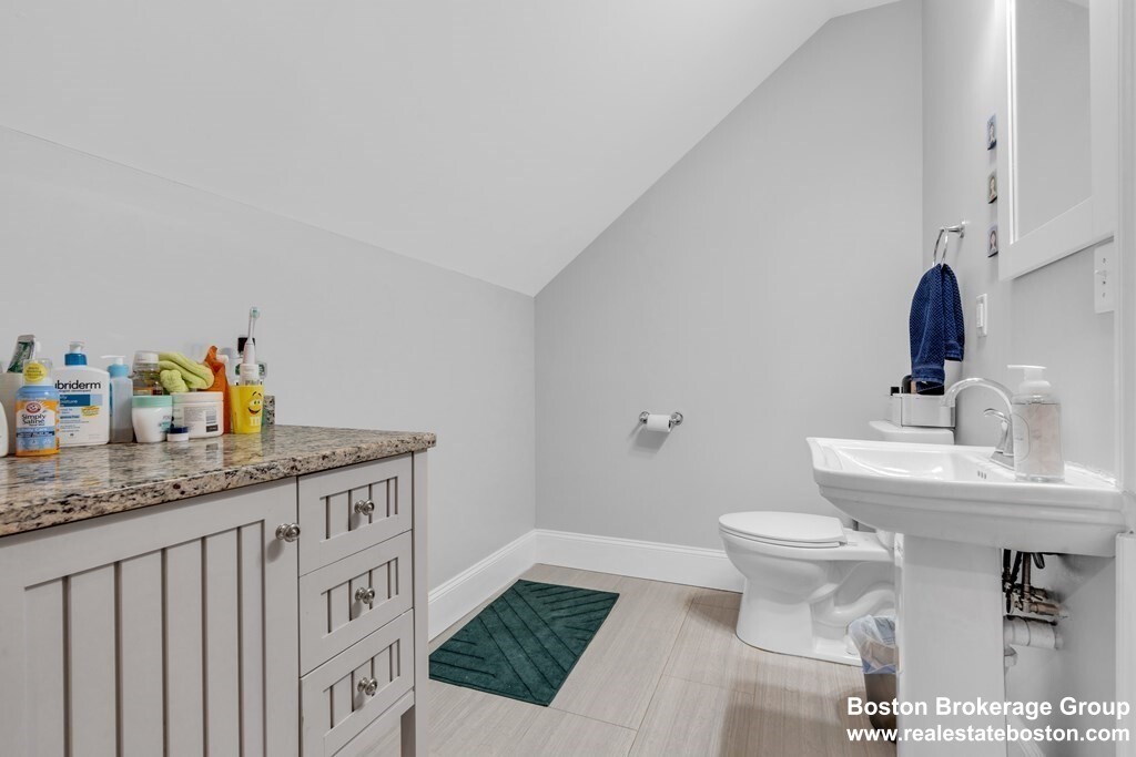 180.3 Saint Alphonsus St, Mission Hill