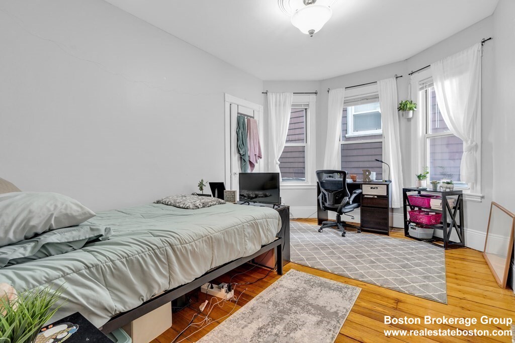 180.3 Saint Alphonsus St, Mission Hill