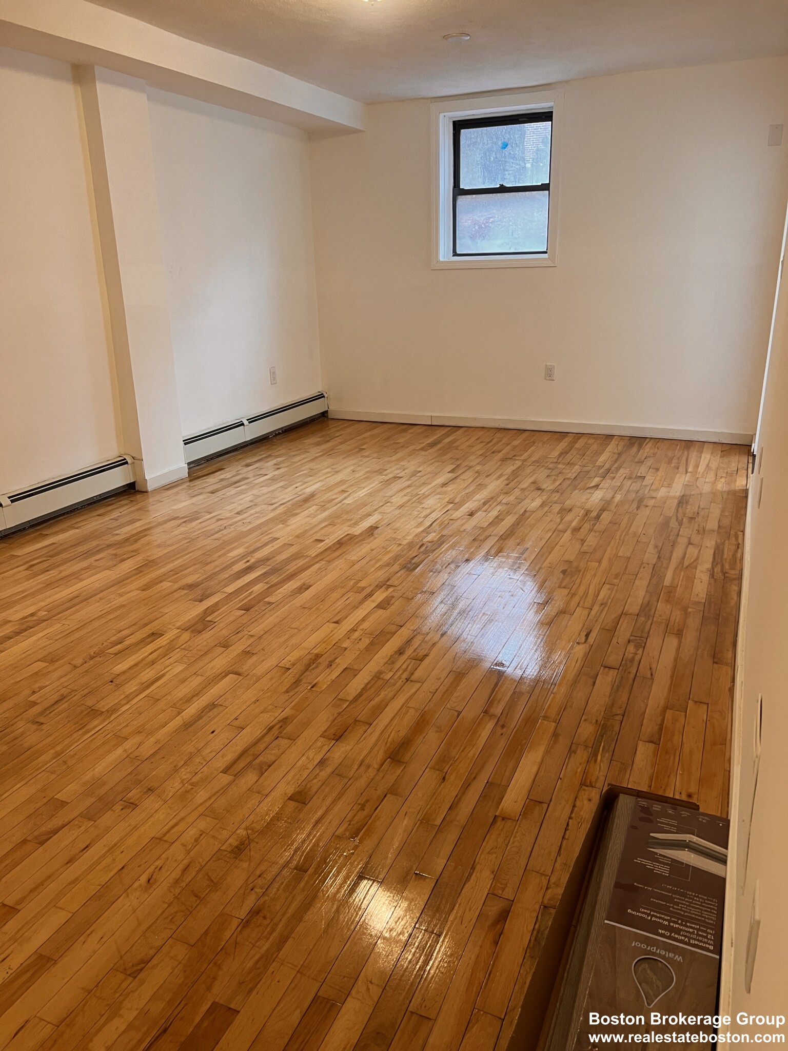 15 Park Vale Ave, Allston