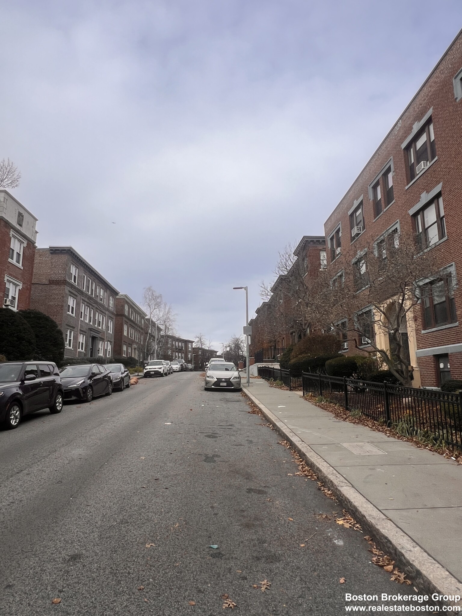 15 Park Vale Ave, Allston