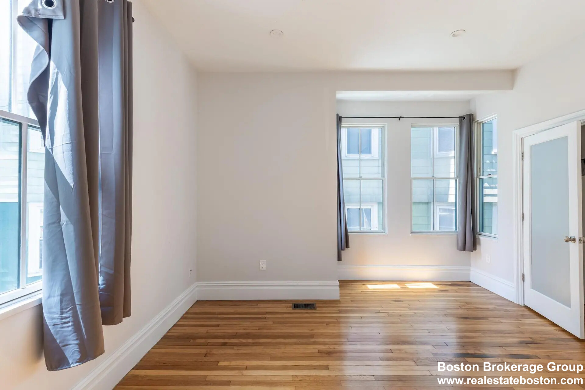 Photos of apartment on Cedar St.,Boston MA 02119