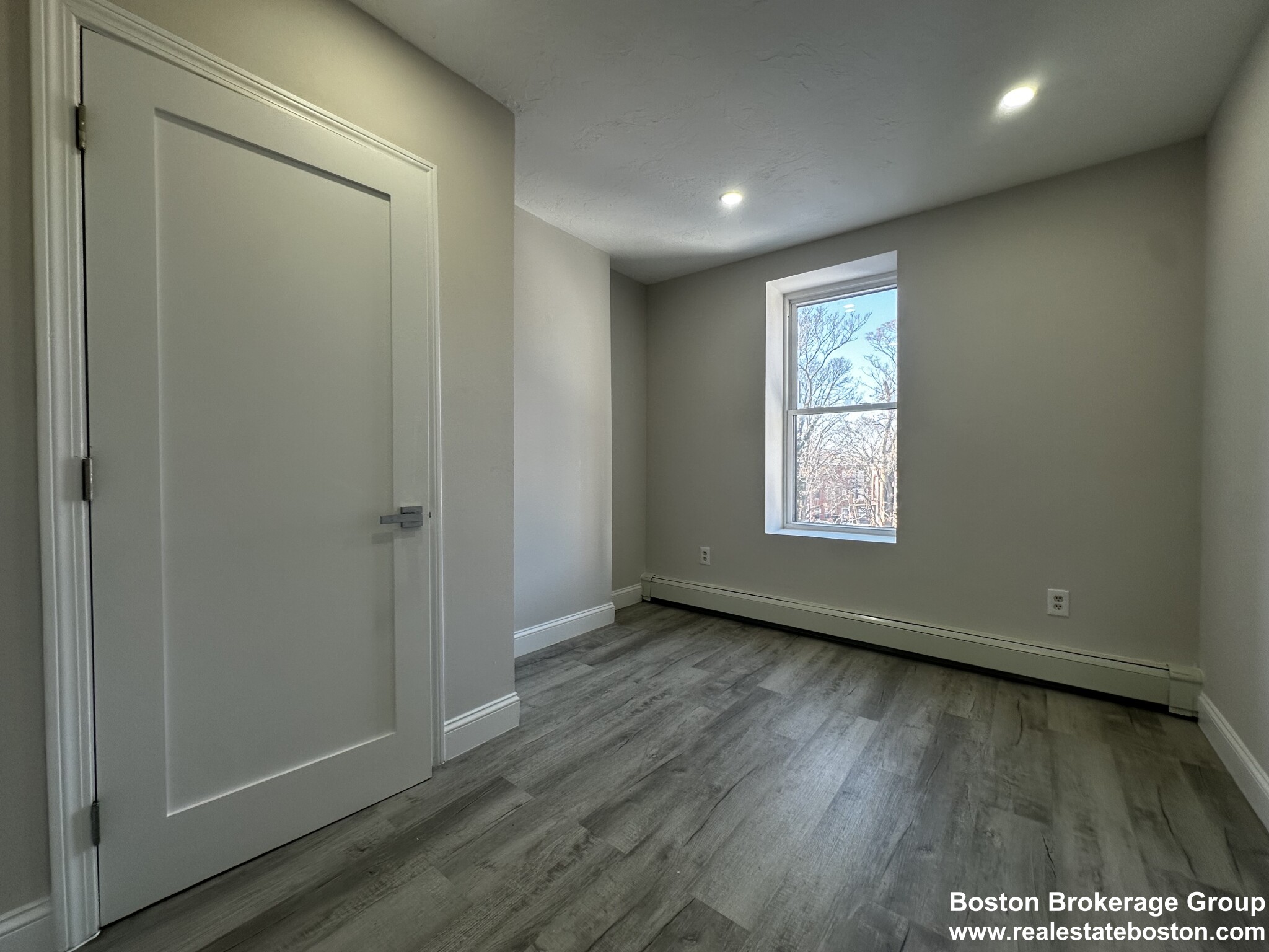 Photos of apartment on Hammond St.,Boston MA 02120