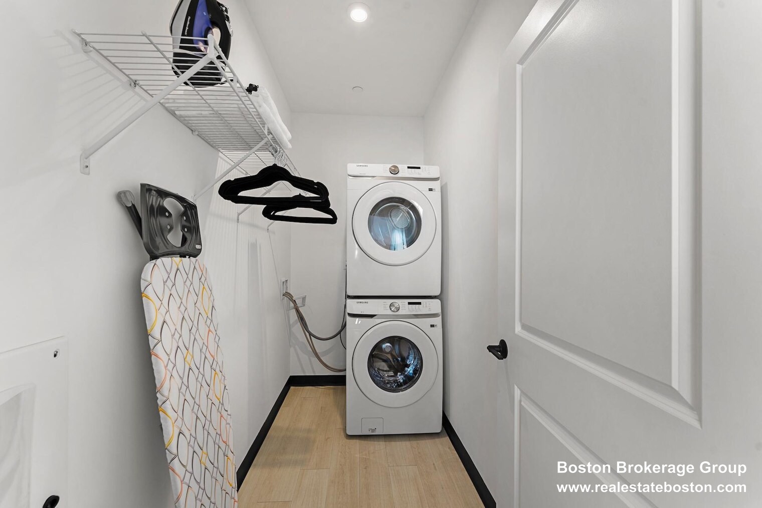 Photos of apartment on Broadway,Everett MA 02149