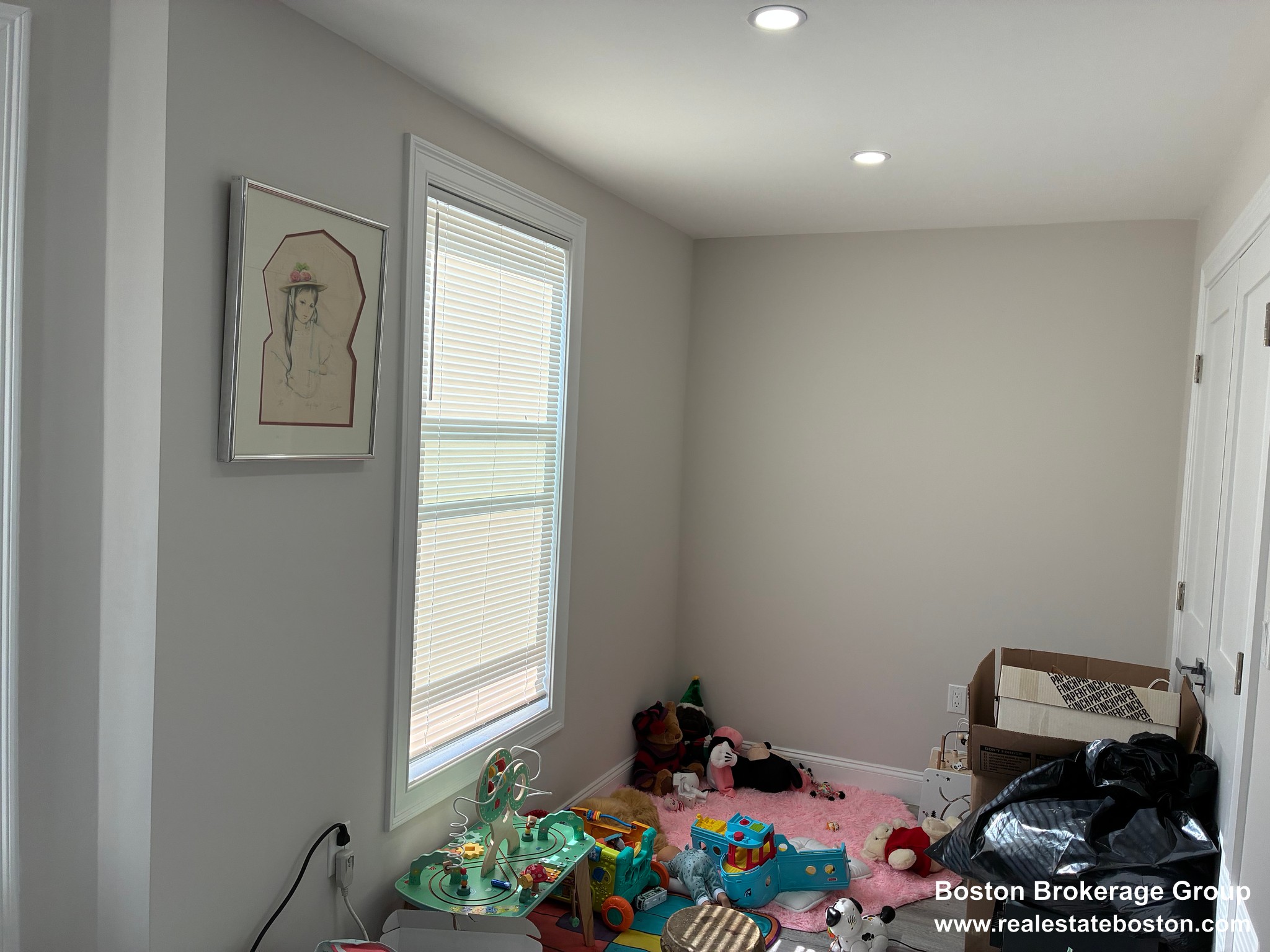 Photos of apartment on Buttonwood St.,Boston MA 02125