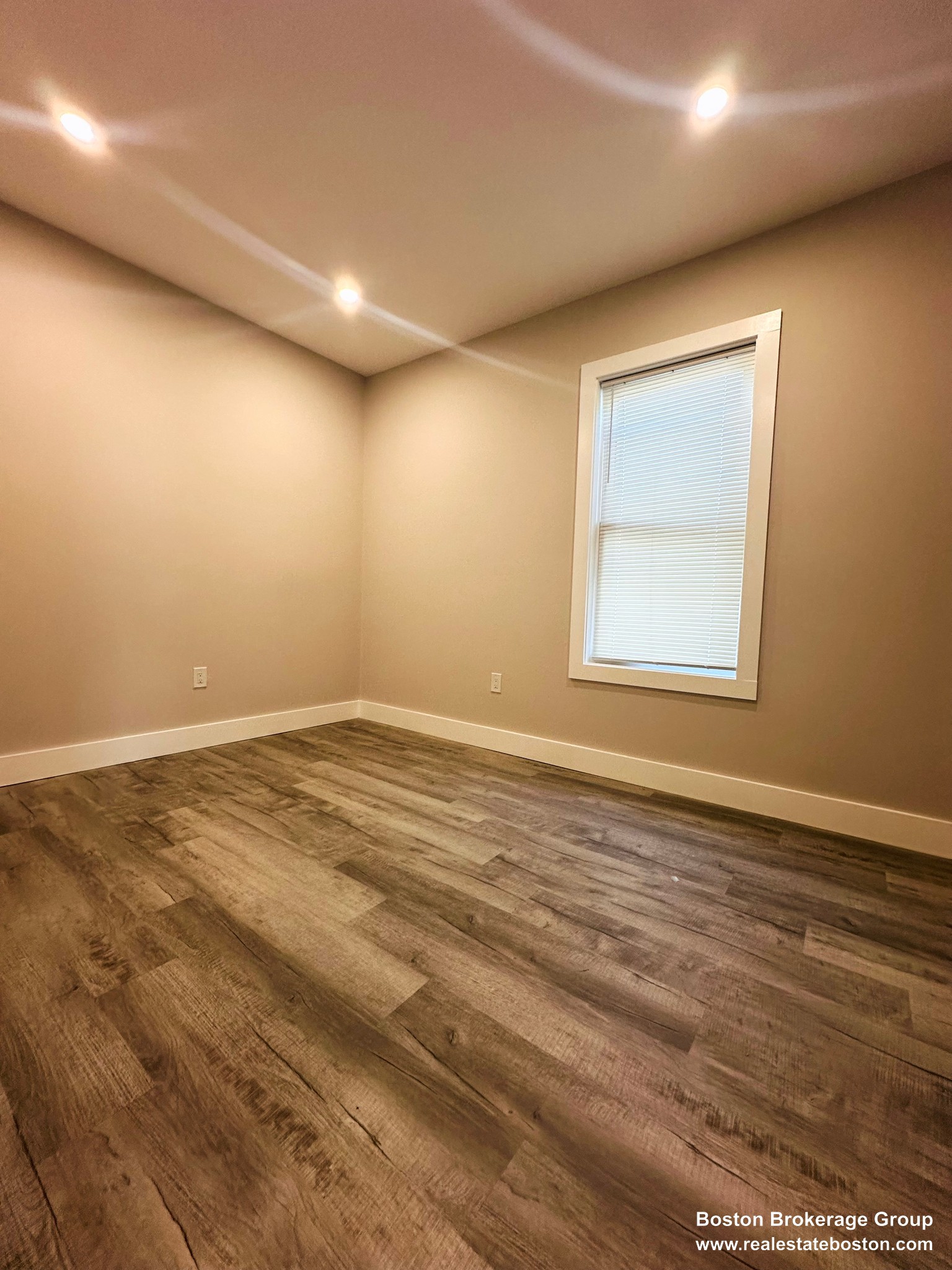 25 Harbor View St. — Dorchester